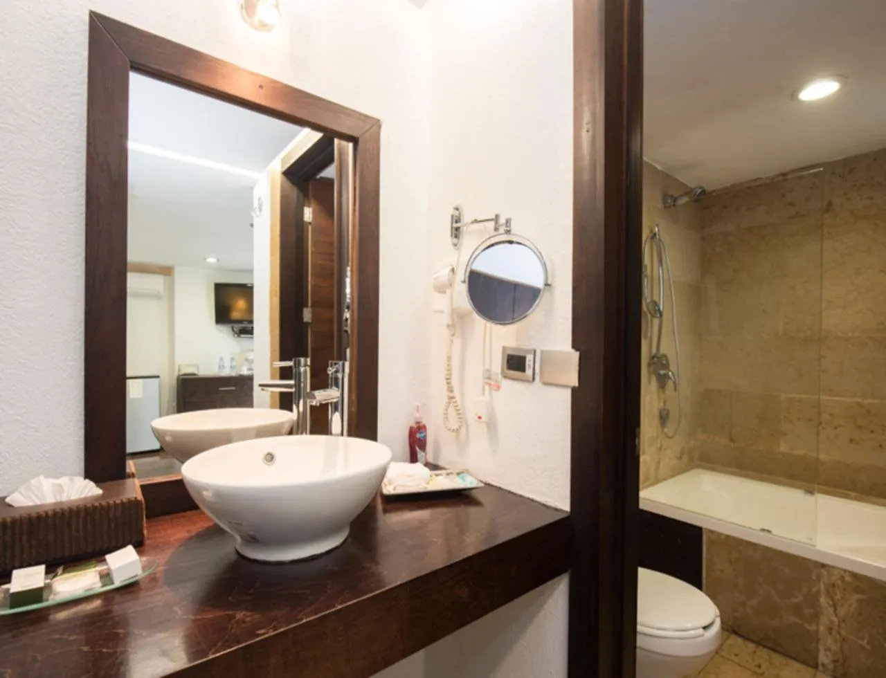 Bathroom in Colombe Hotel Boutique