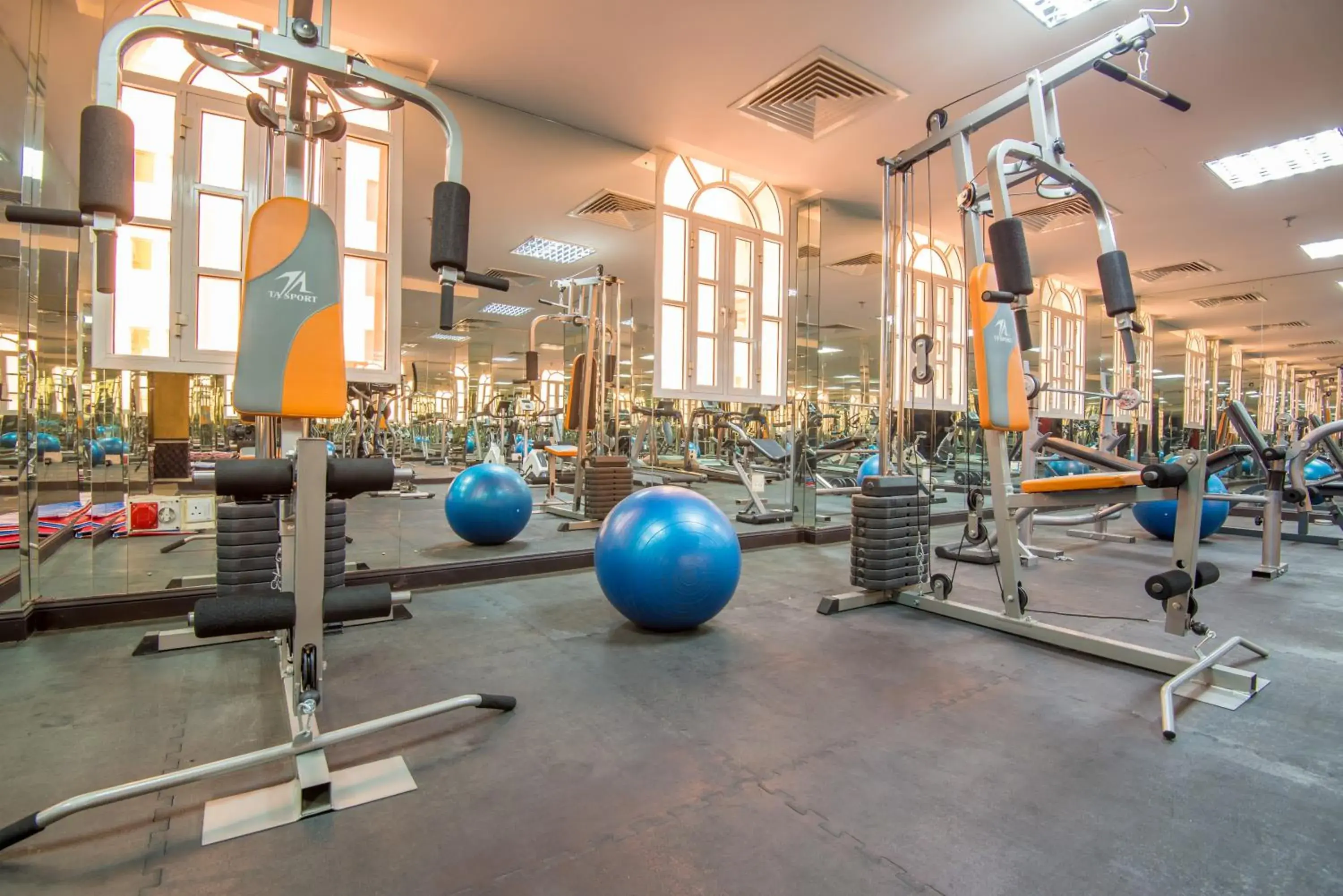Fitness centre/facilities in Caesar Hotel Fitness centre/facilities in Caesar Hotel