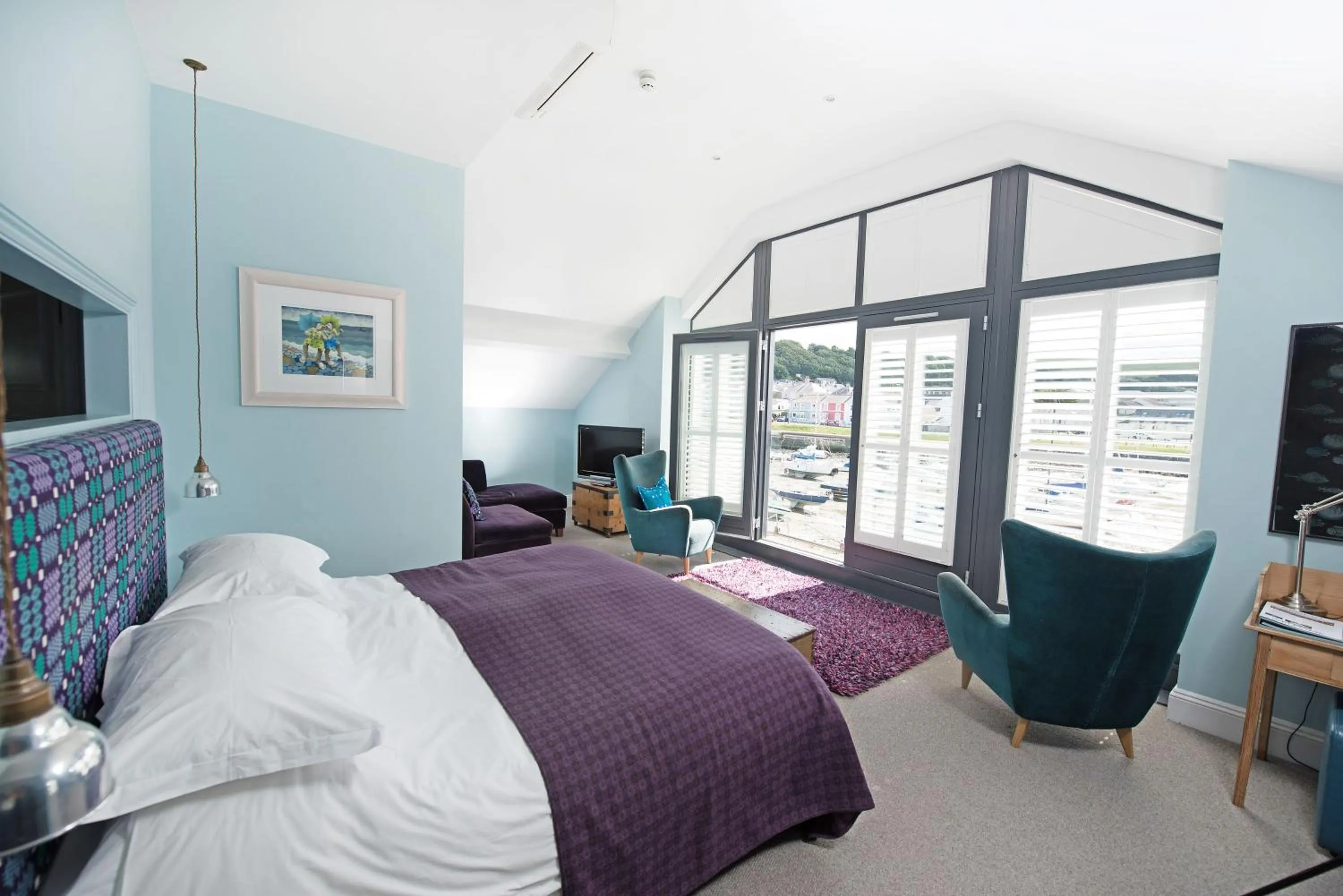 Bedroom, Bed in Harbourmaster Hotel