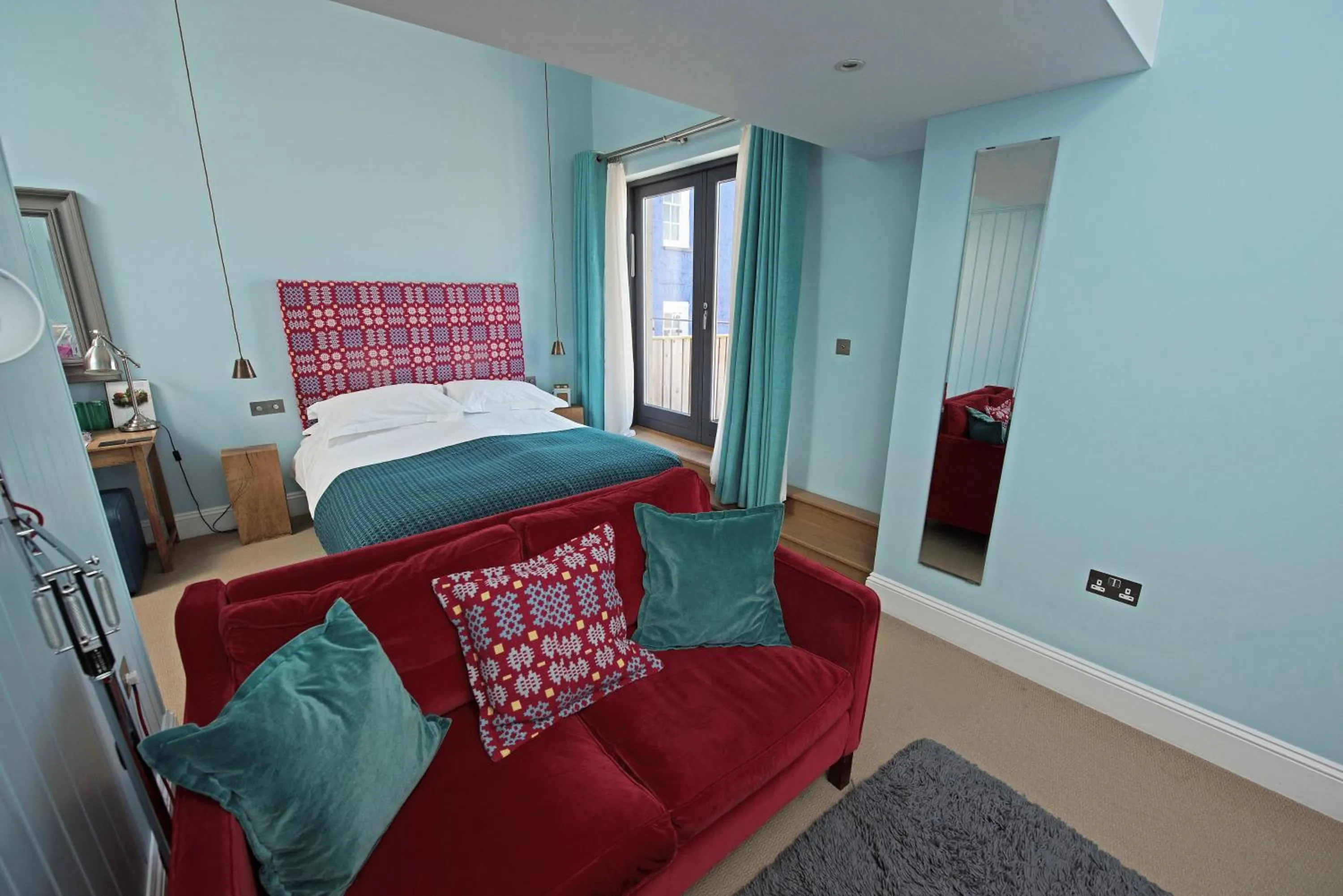 Bedroom, Bed in Harbourmaster Hotel