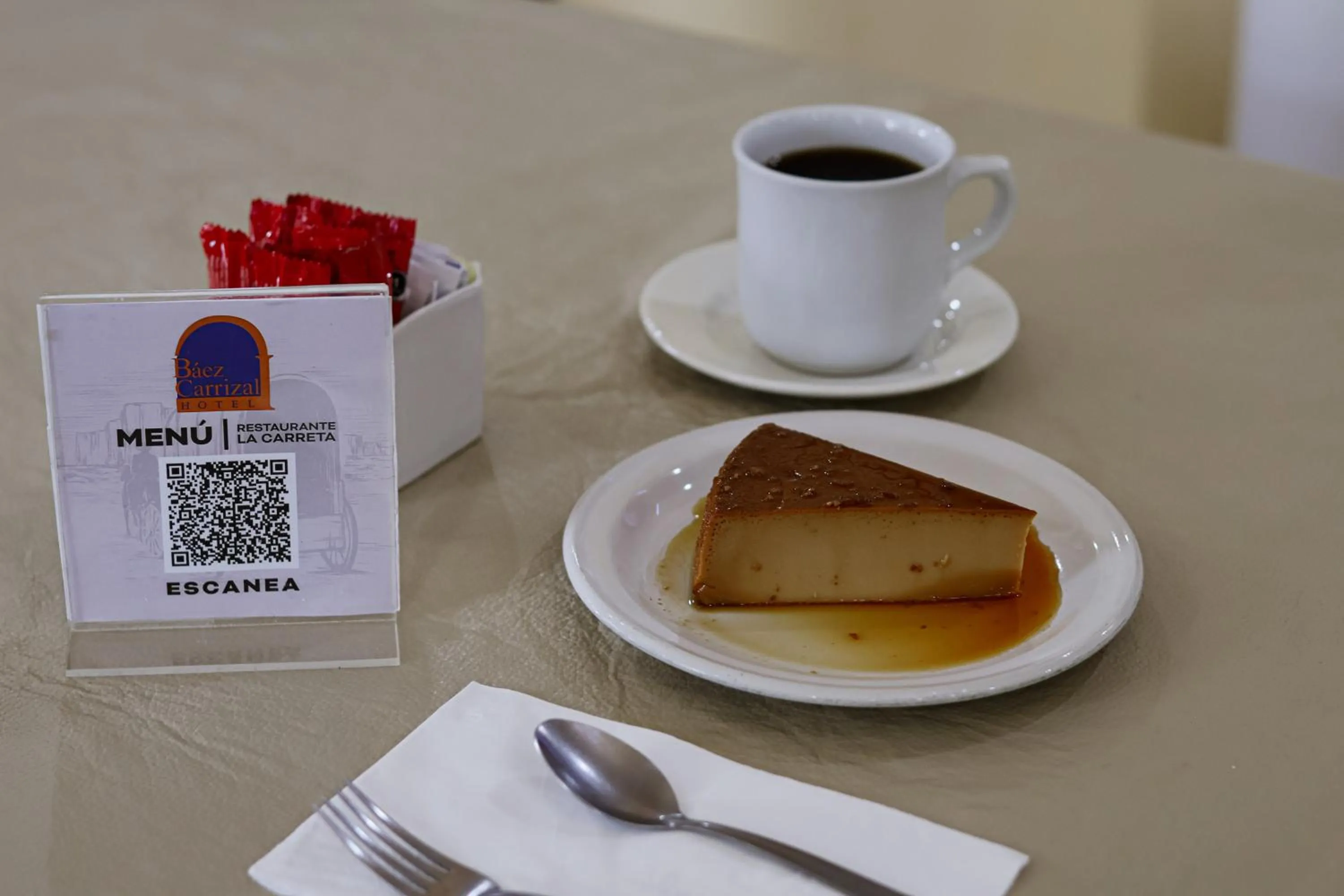 Food and drinks in Hotel Báez Carrizal