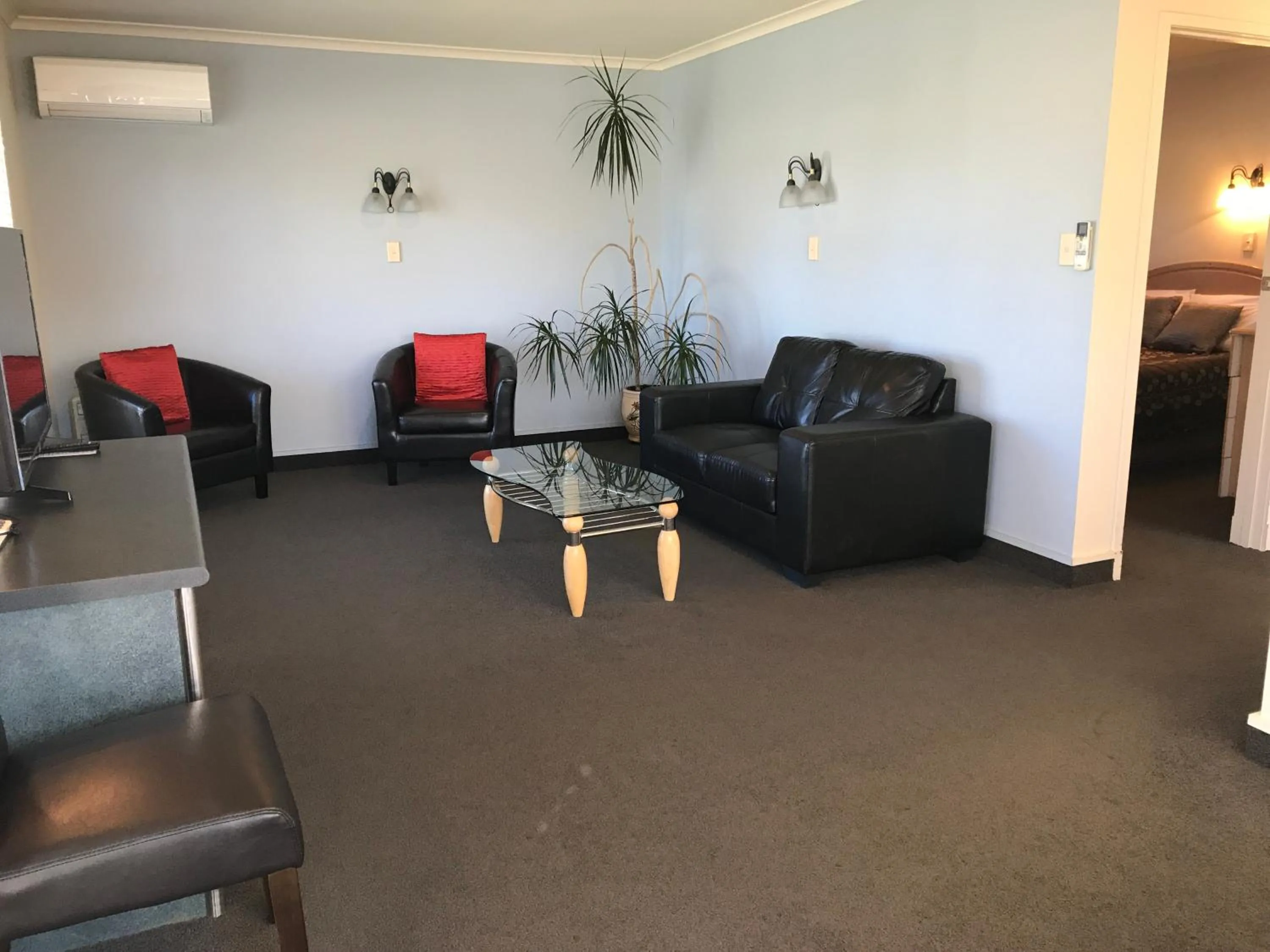 Pacific Harbour Motor Inn