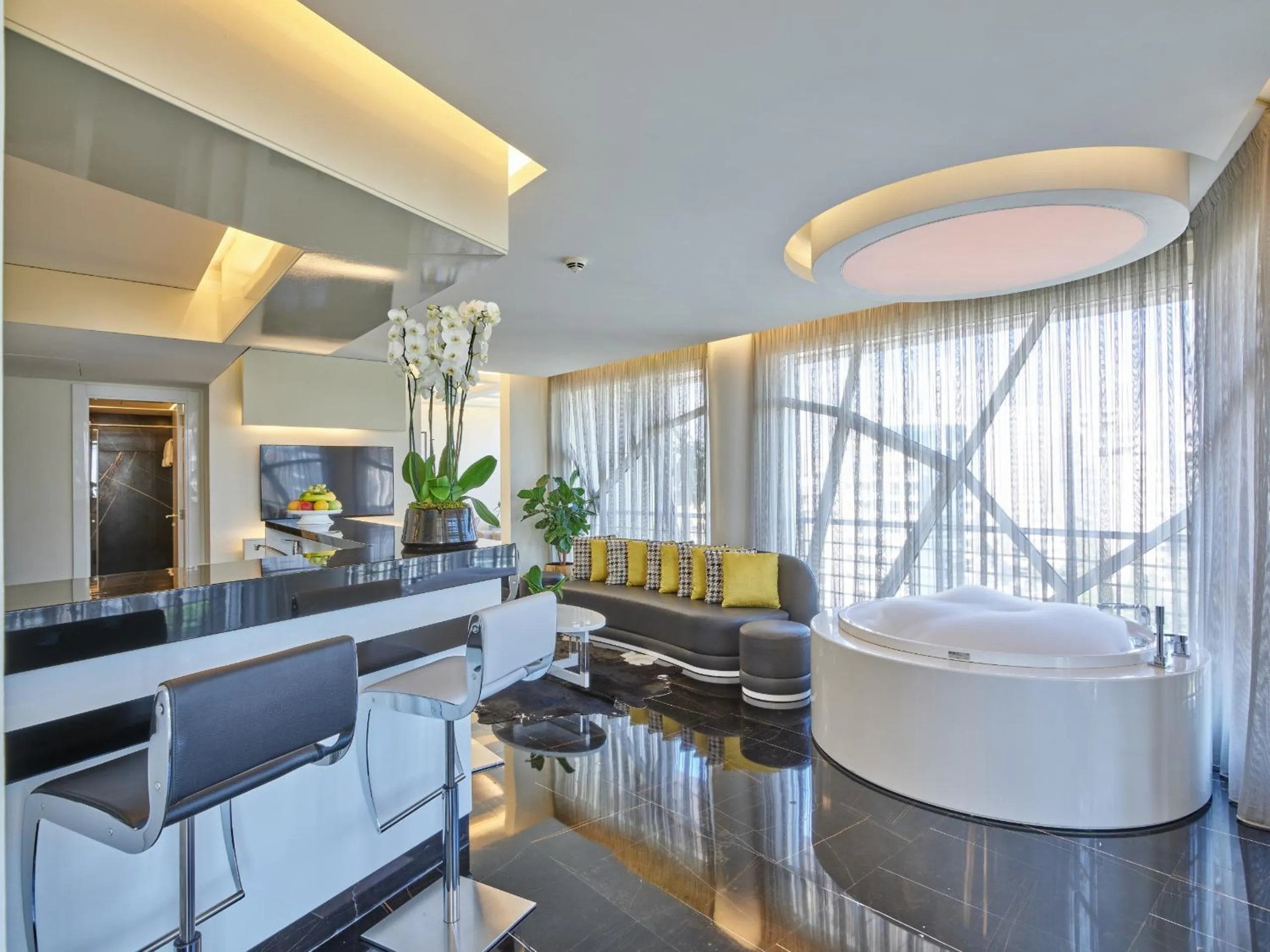 Area and facilities in Sodeco Suites