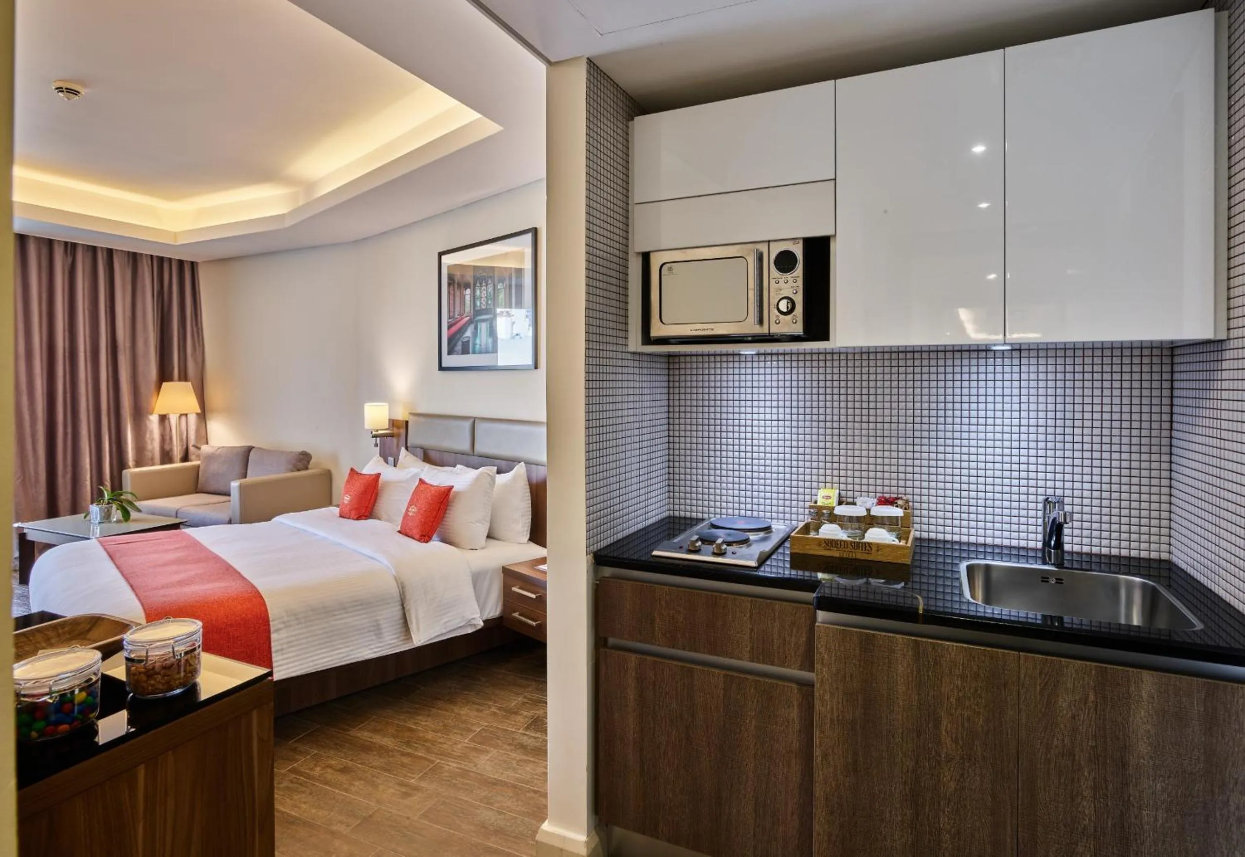 Kitchen or kitchenette, Bed in Sodeco Suites