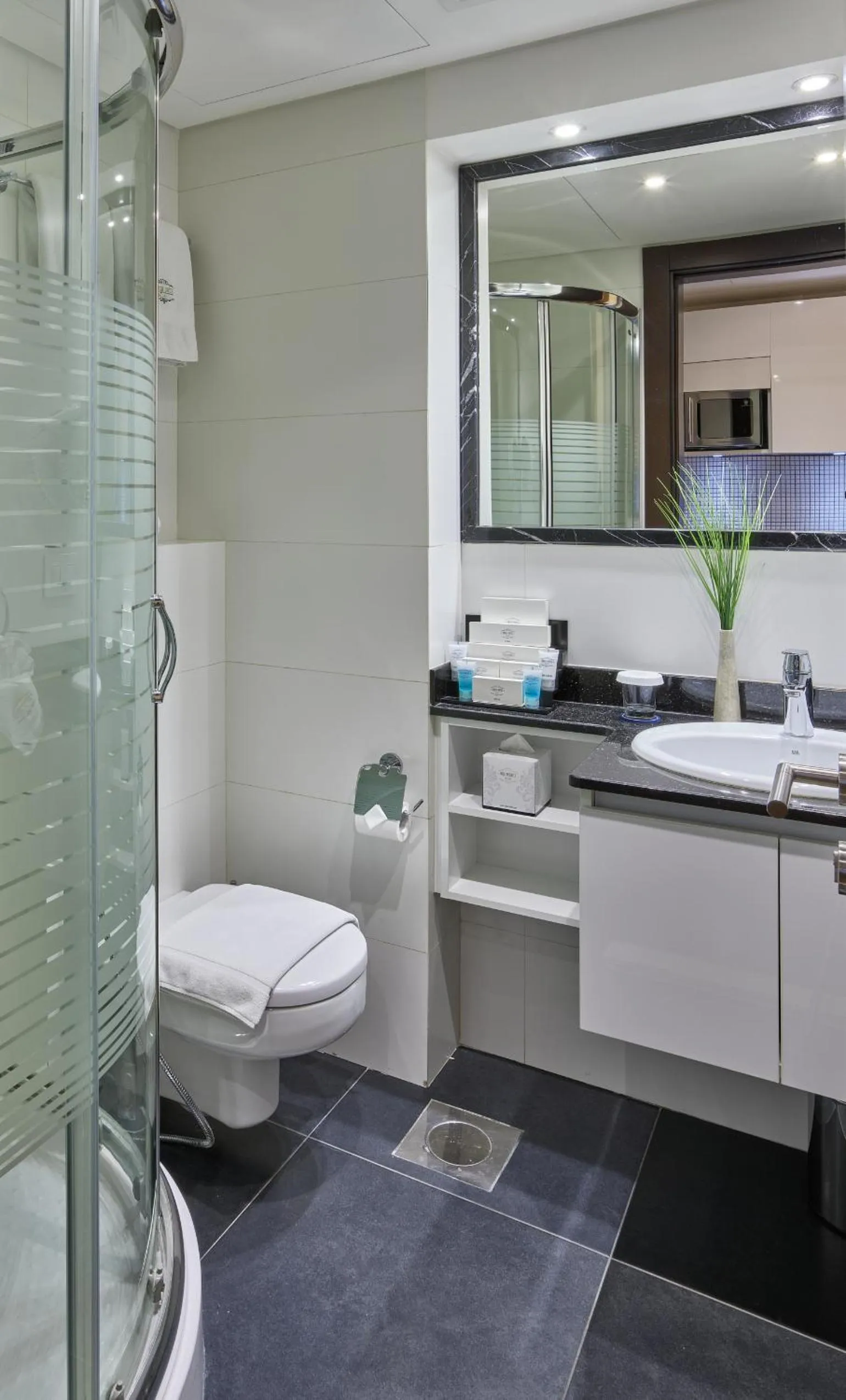 Bathroom in Sodeco Suites