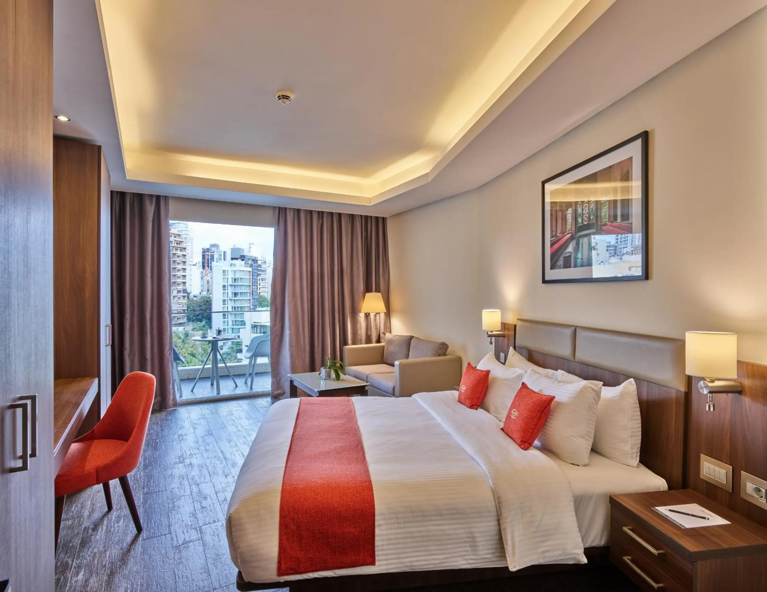 Photo of the whole room, Bed in Sodeco Suites