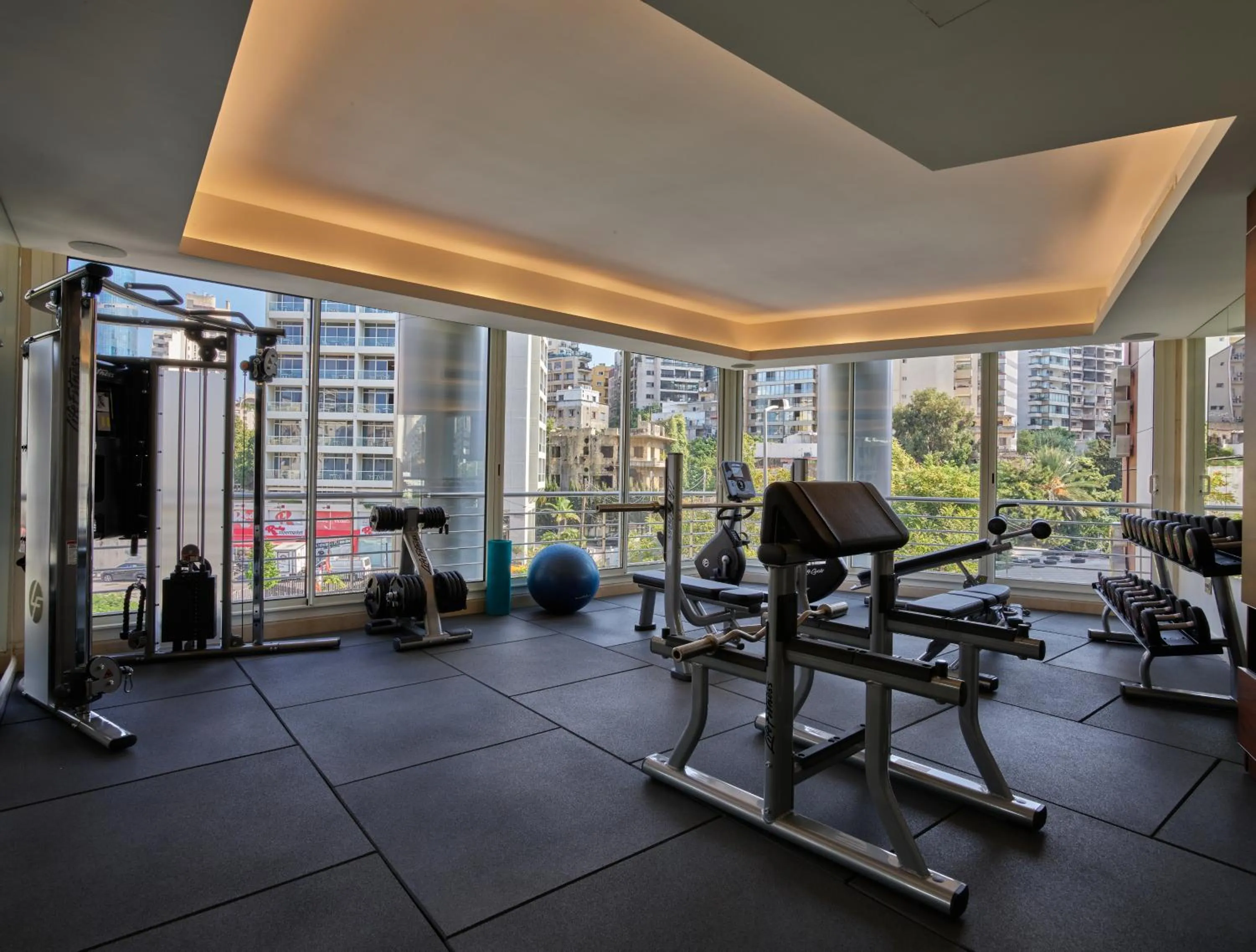 Fitness centre/facilities in Sodeco Suites