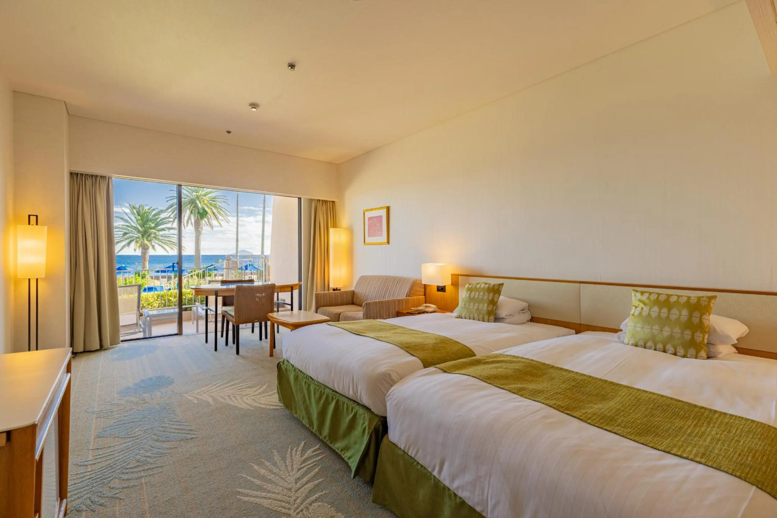 Bed in Izu Imaihama Tokyu Hotel