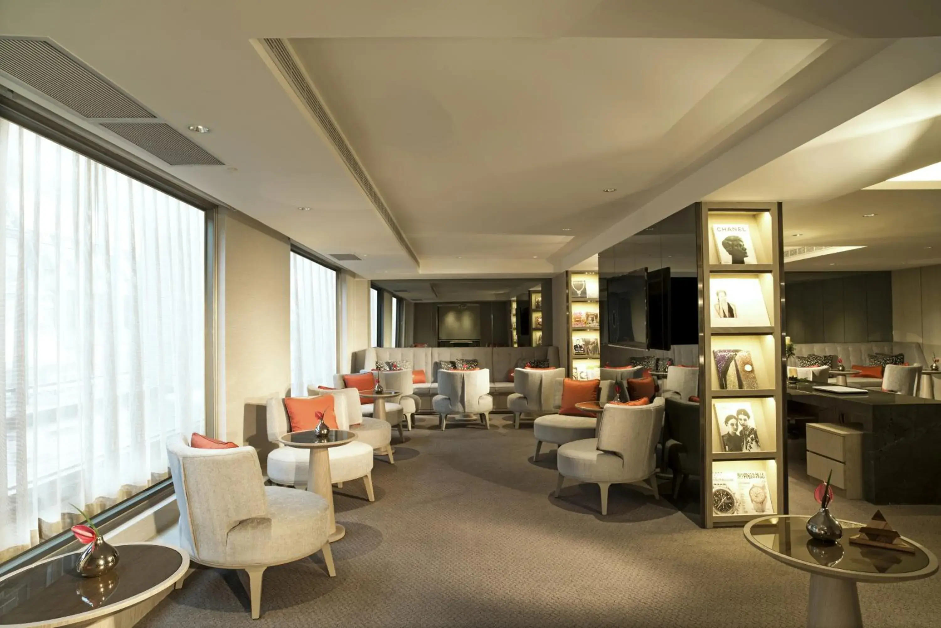 Lounge or bar in Regent Taipei Lounge or bar in Regent Taipei