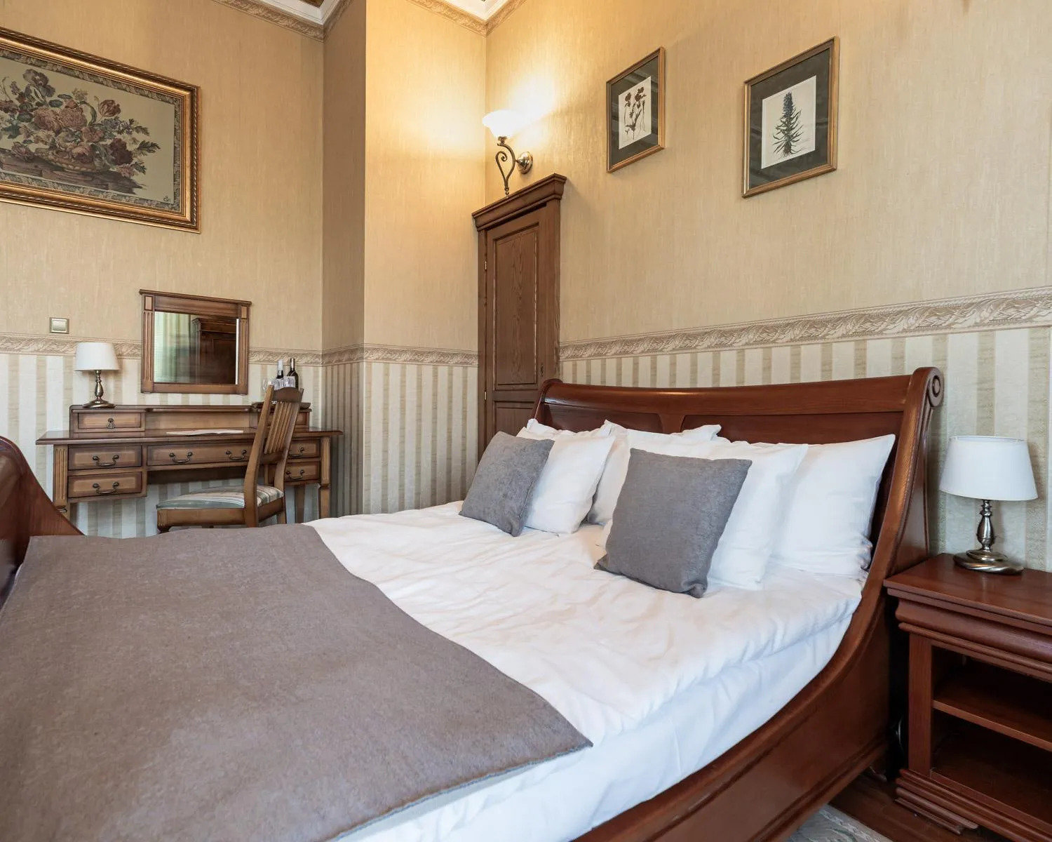 Bed in Pałac w Małkowie