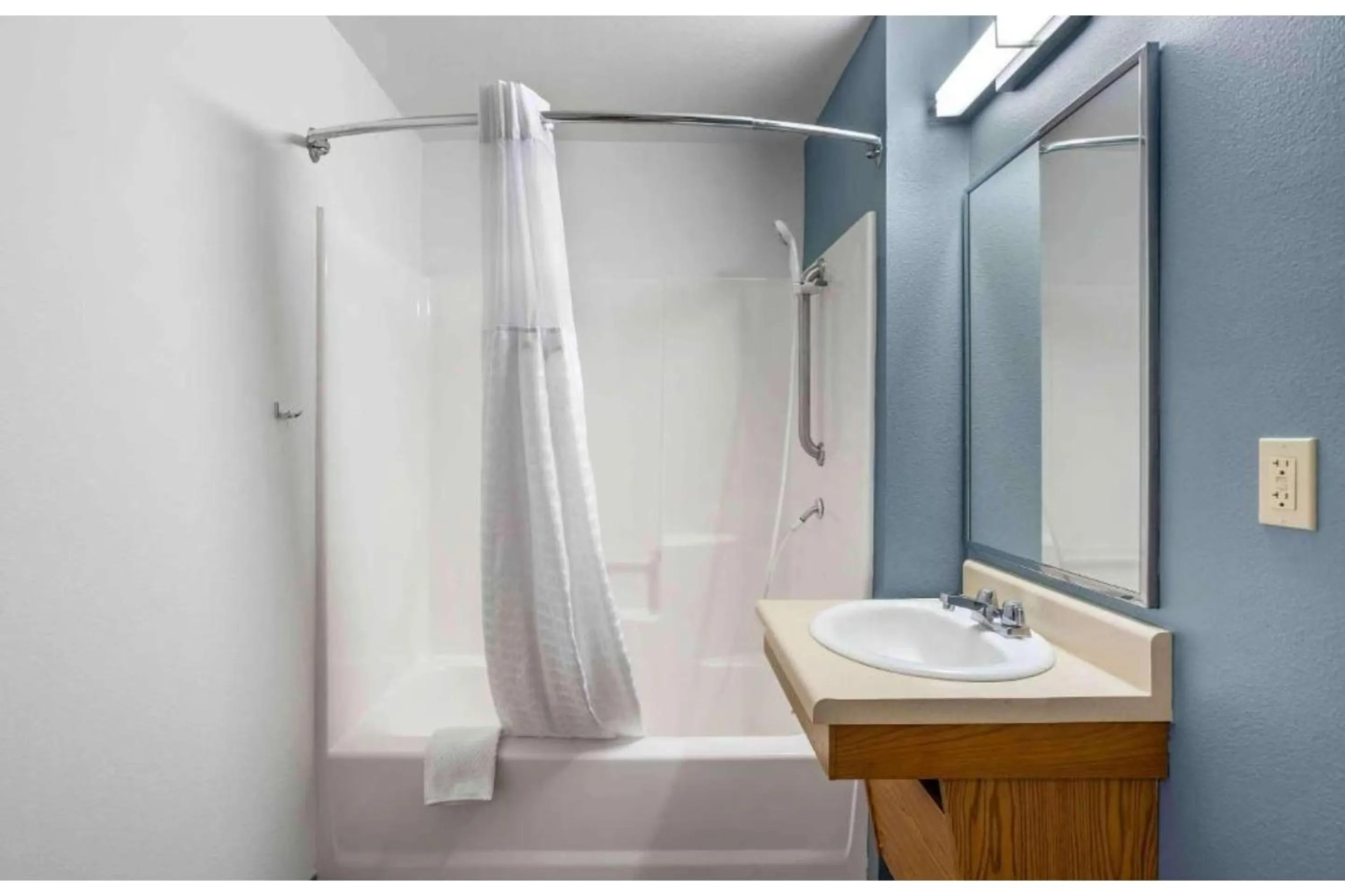Bathroom in Studio 6 Extended Stay Birmingham Pelham AL