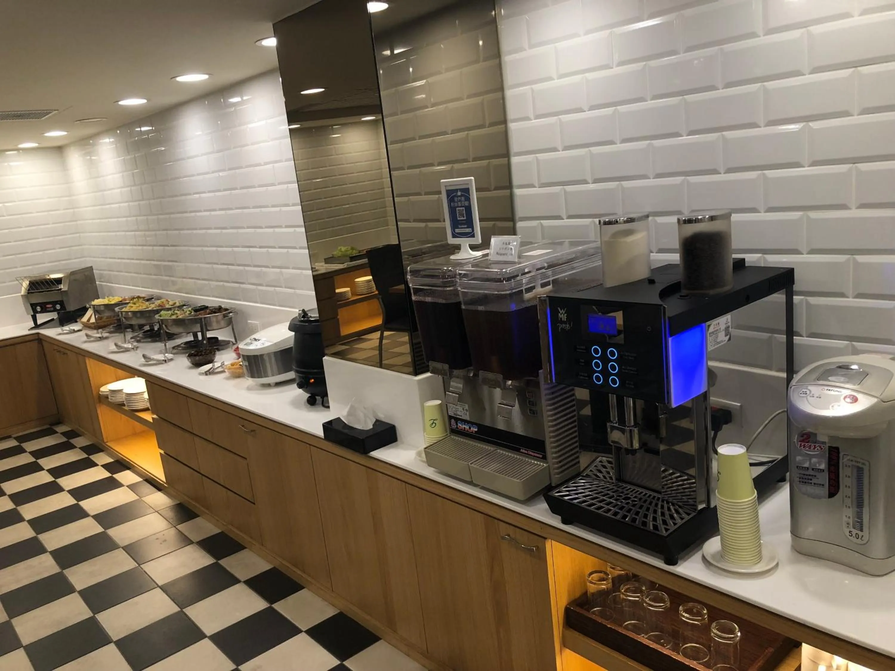 Good Life Hotel - Shang Hwa