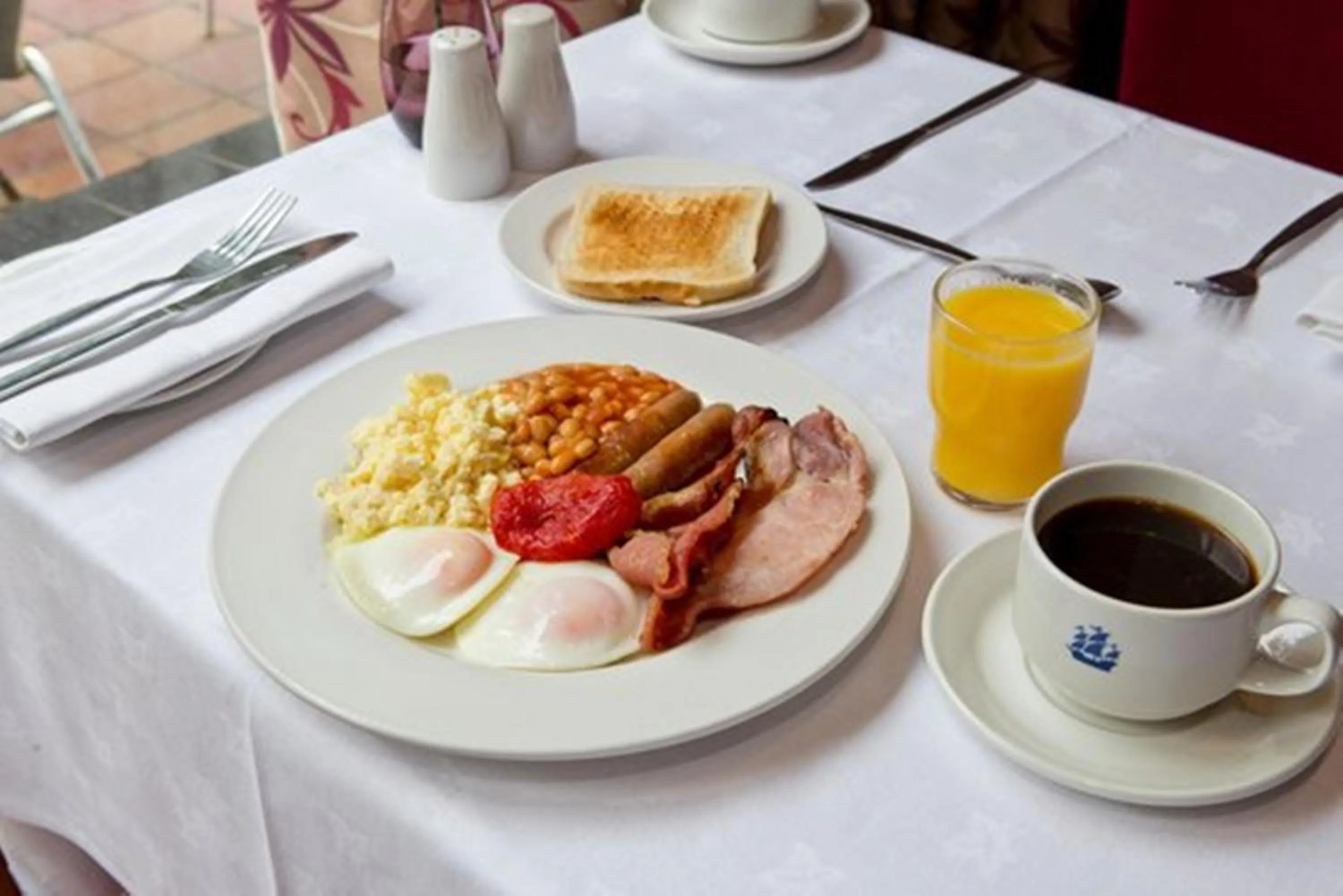 Food and drinks in Ranveli Beach Resort