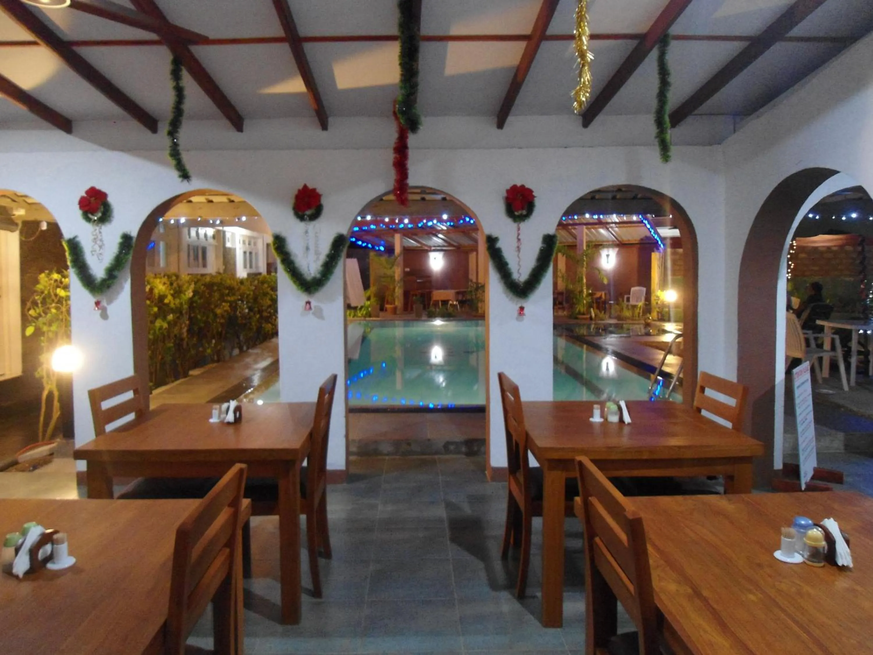 Restaurant/places to eat in Ranveli Beach Resort