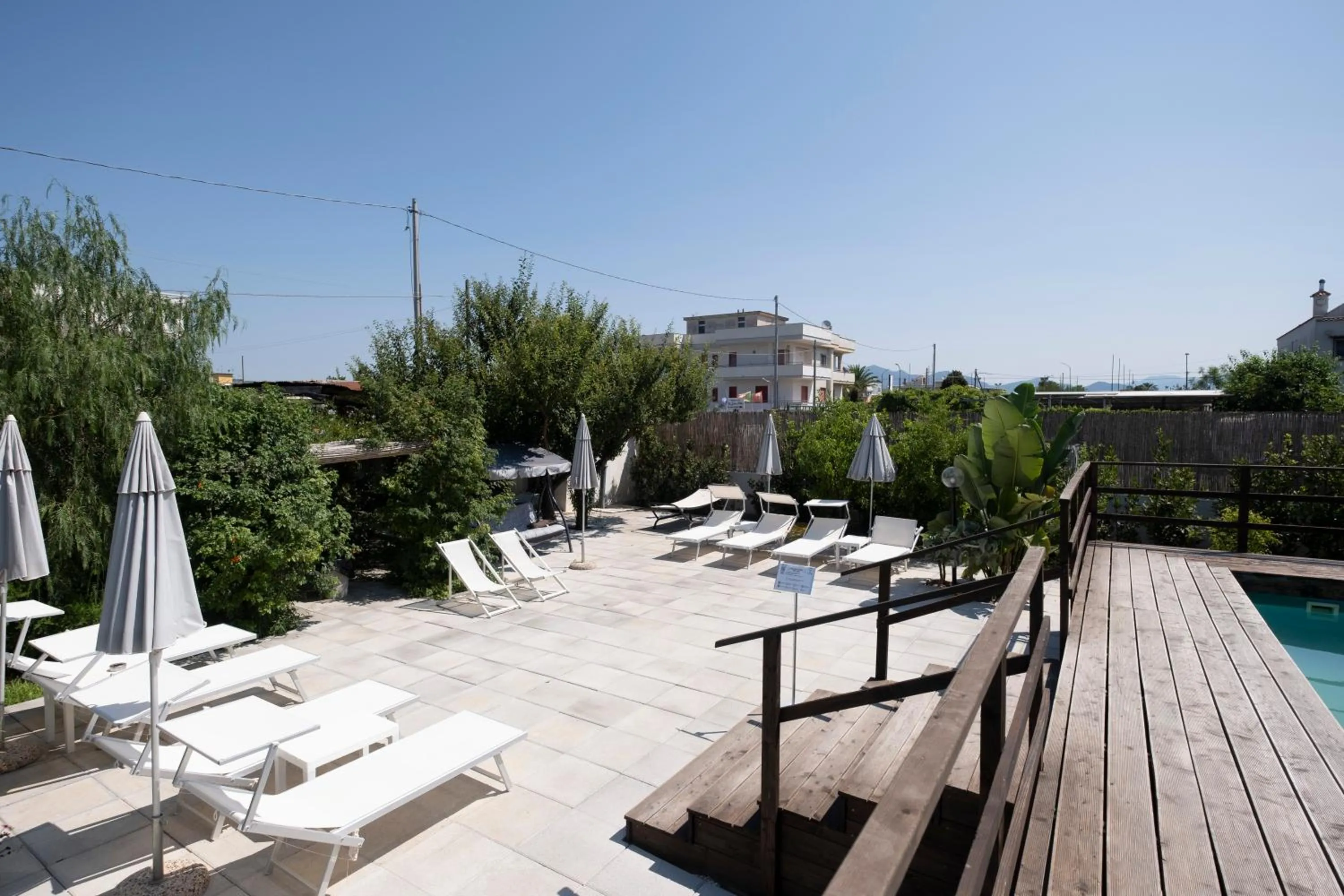 Swimming pool in Residence O'Sole Mio Pompei