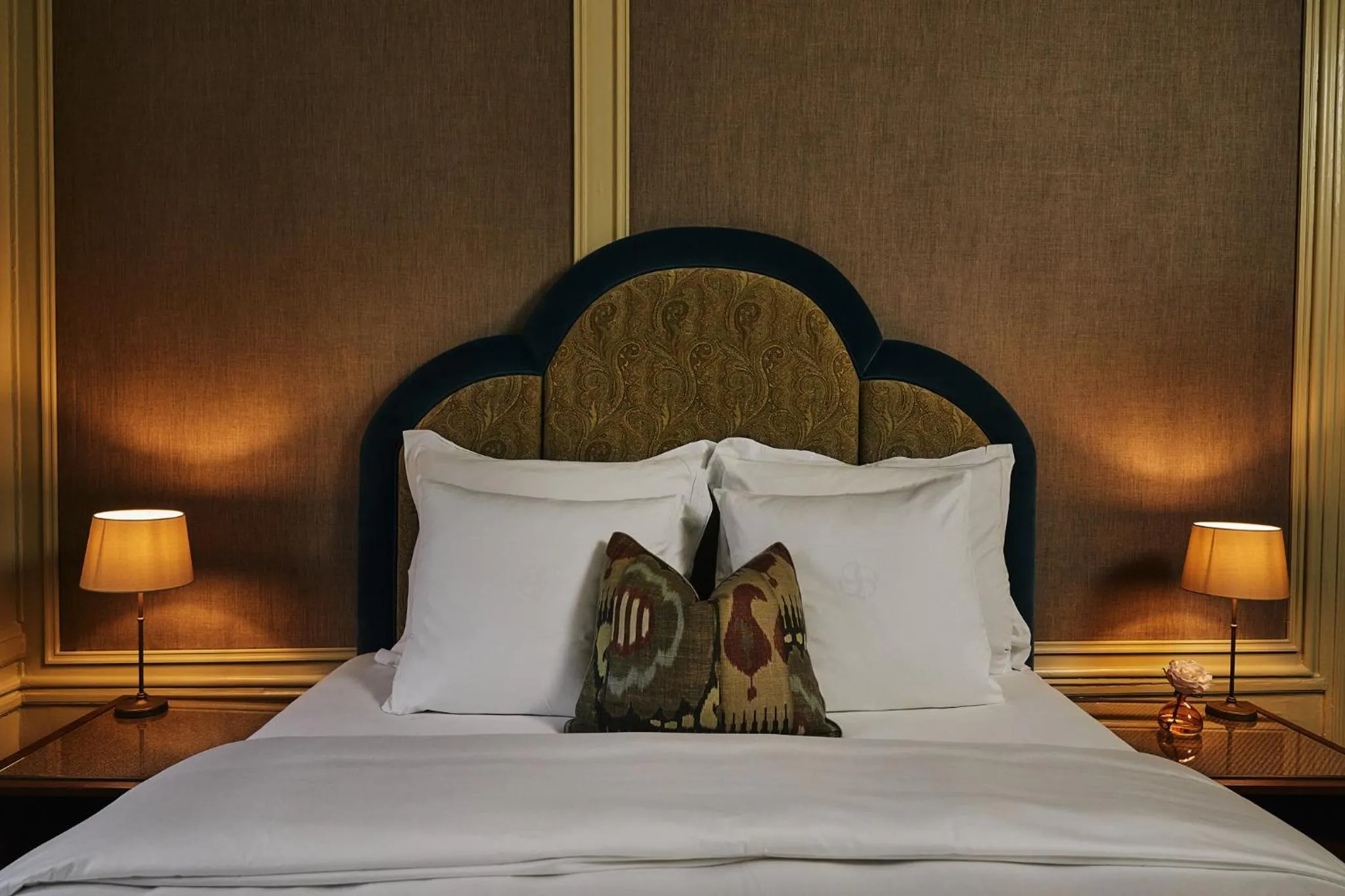 Bedroom, Bed in Hotel Sanders