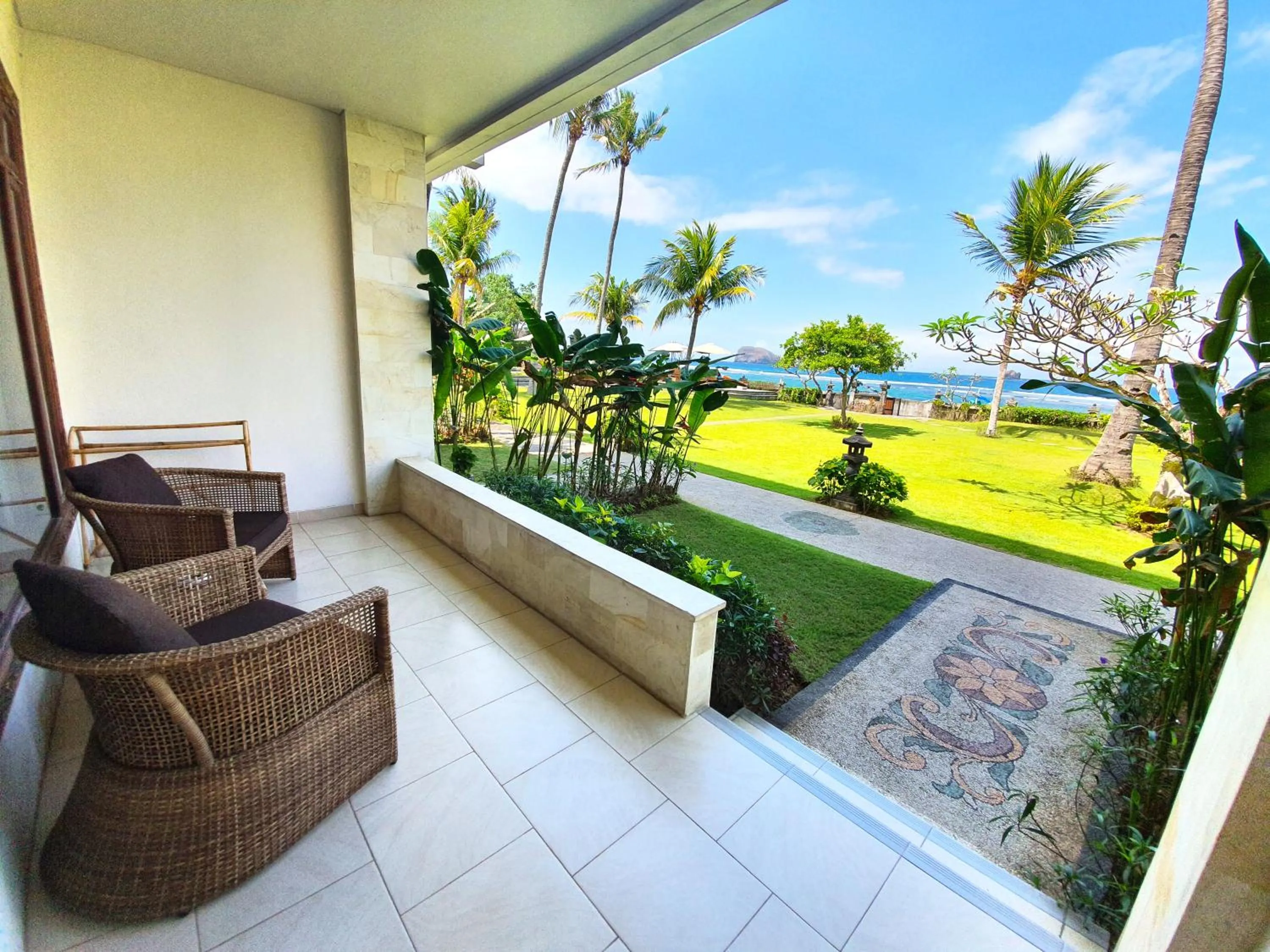 Patio in Hotel Genggong