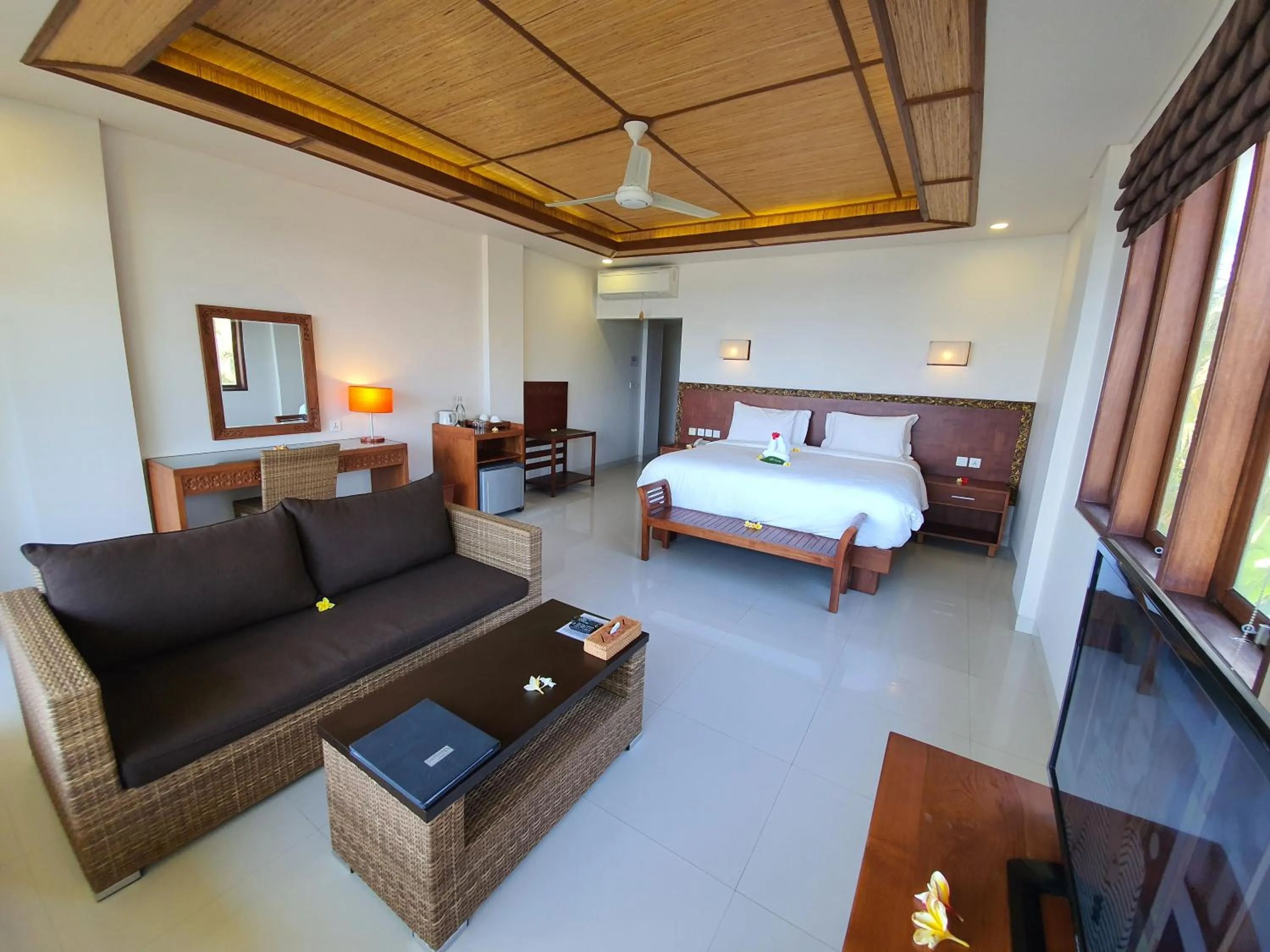 Photo of the whole room, Bed in Hotel Genggong