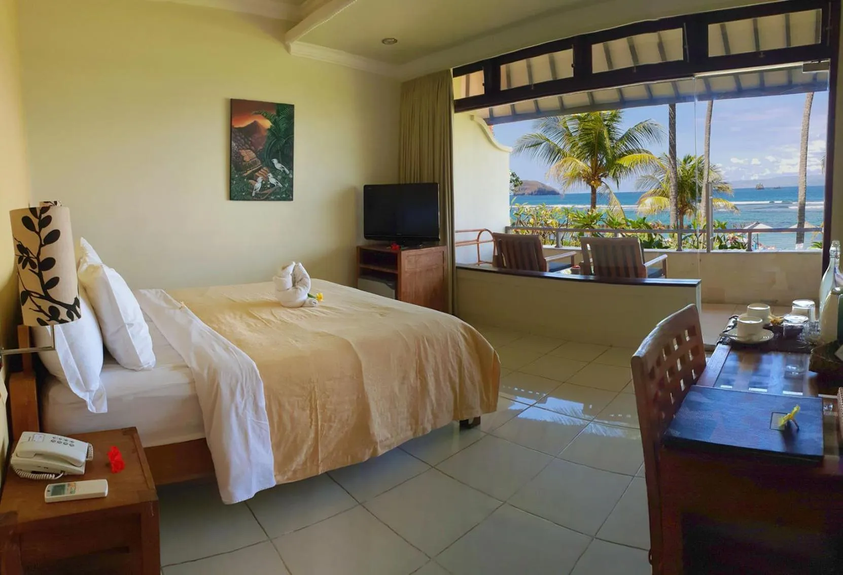 Bedroom, Bed in Hotel Genggong