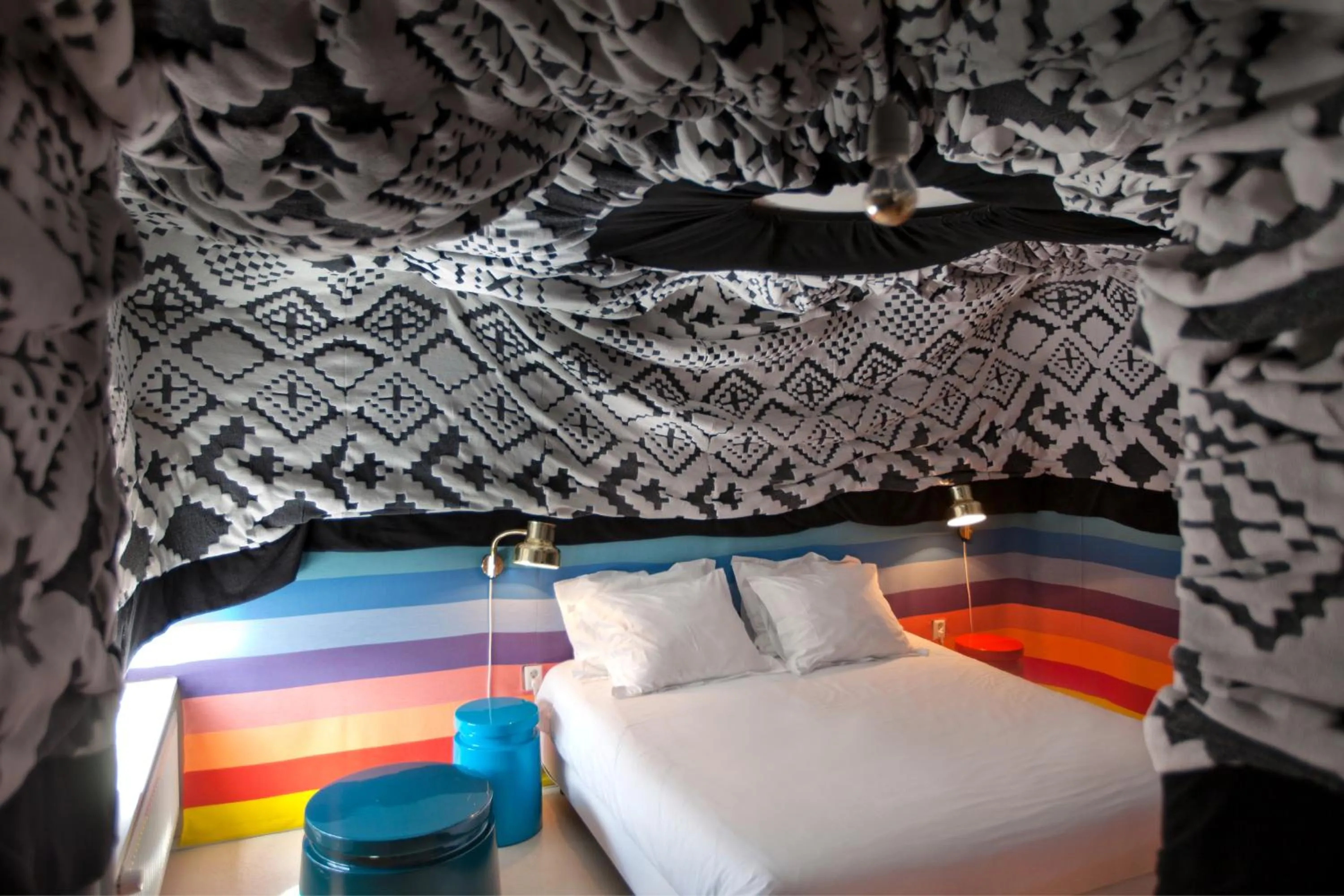 Bed in Hotel The Exchange