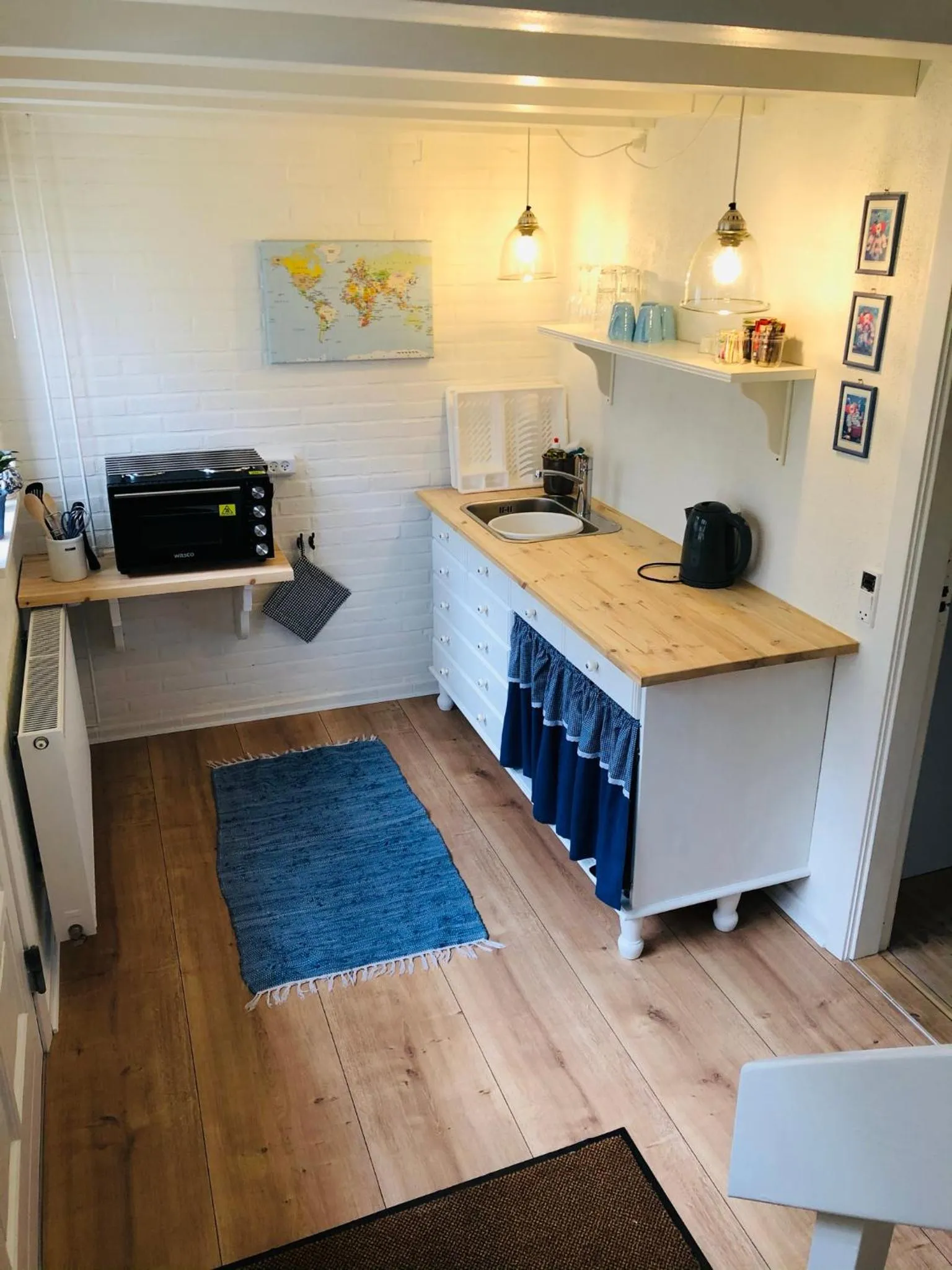 Kitchen or kitchenette in Pension Lærkelill