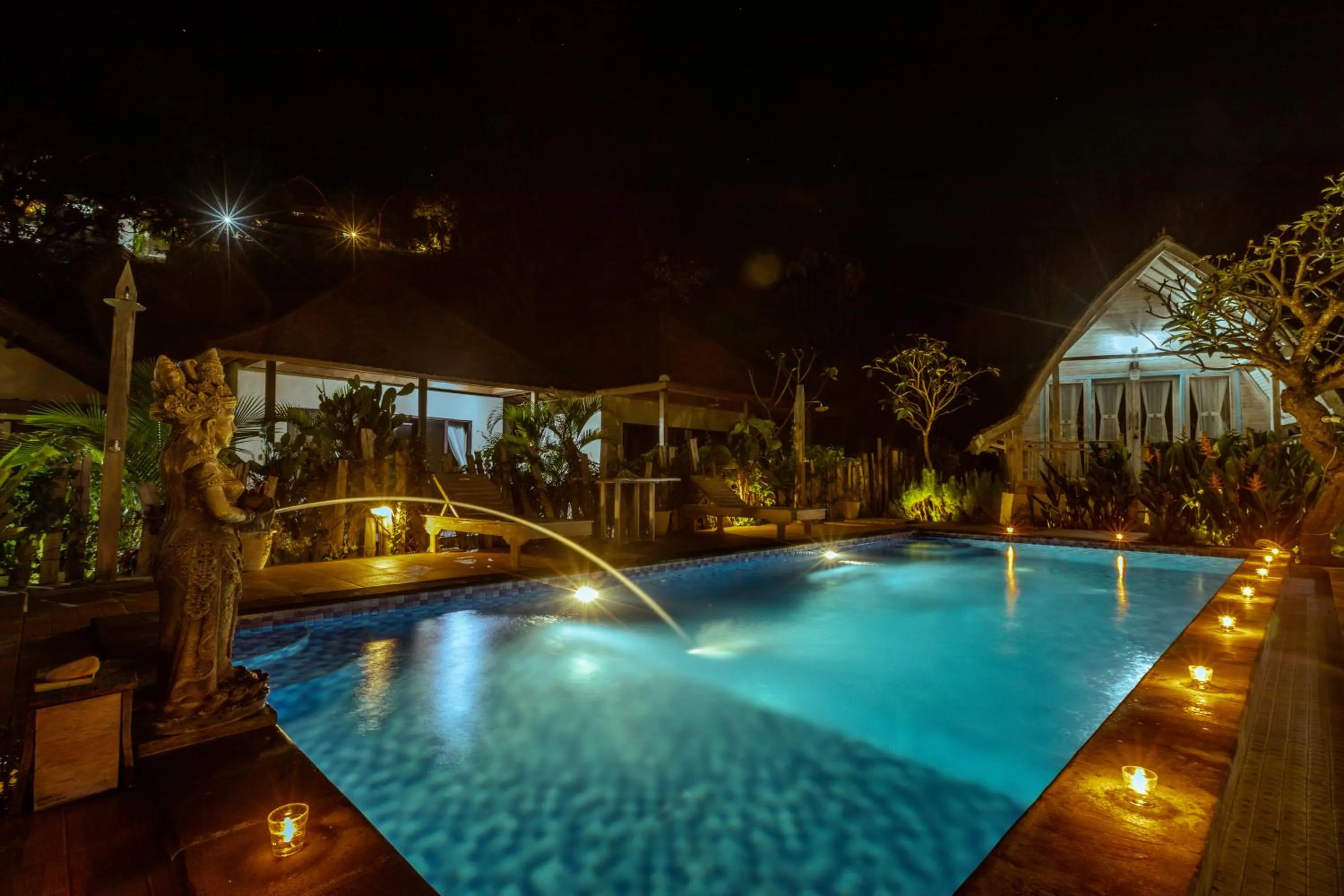 Swimming pool in Bakung Cozy Cottage