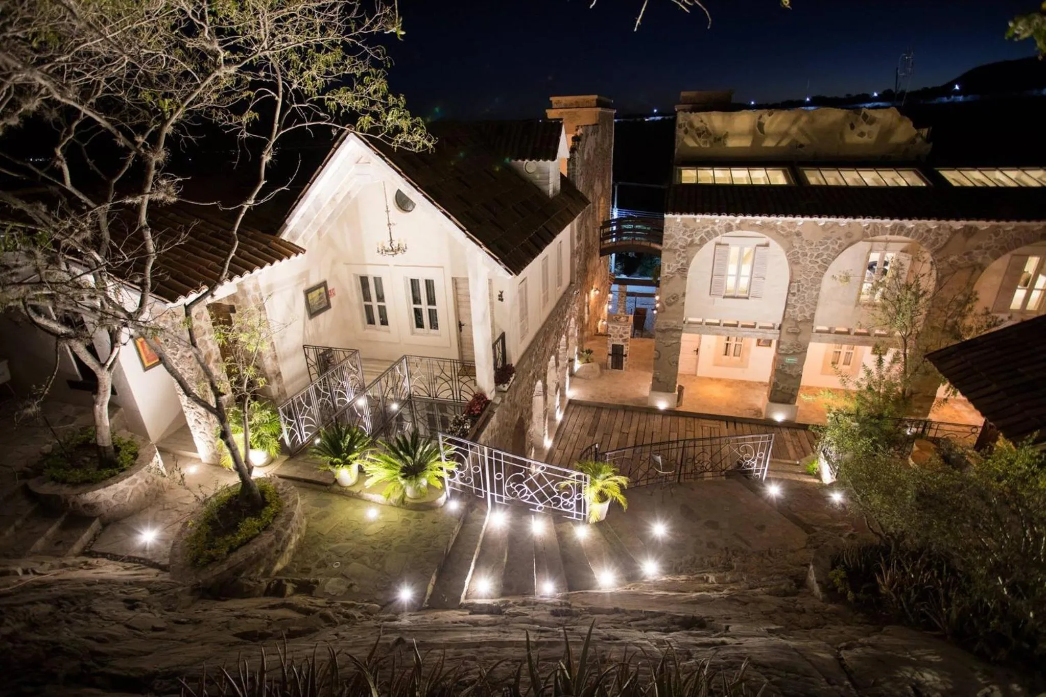 Property building in Hotel de Piedra