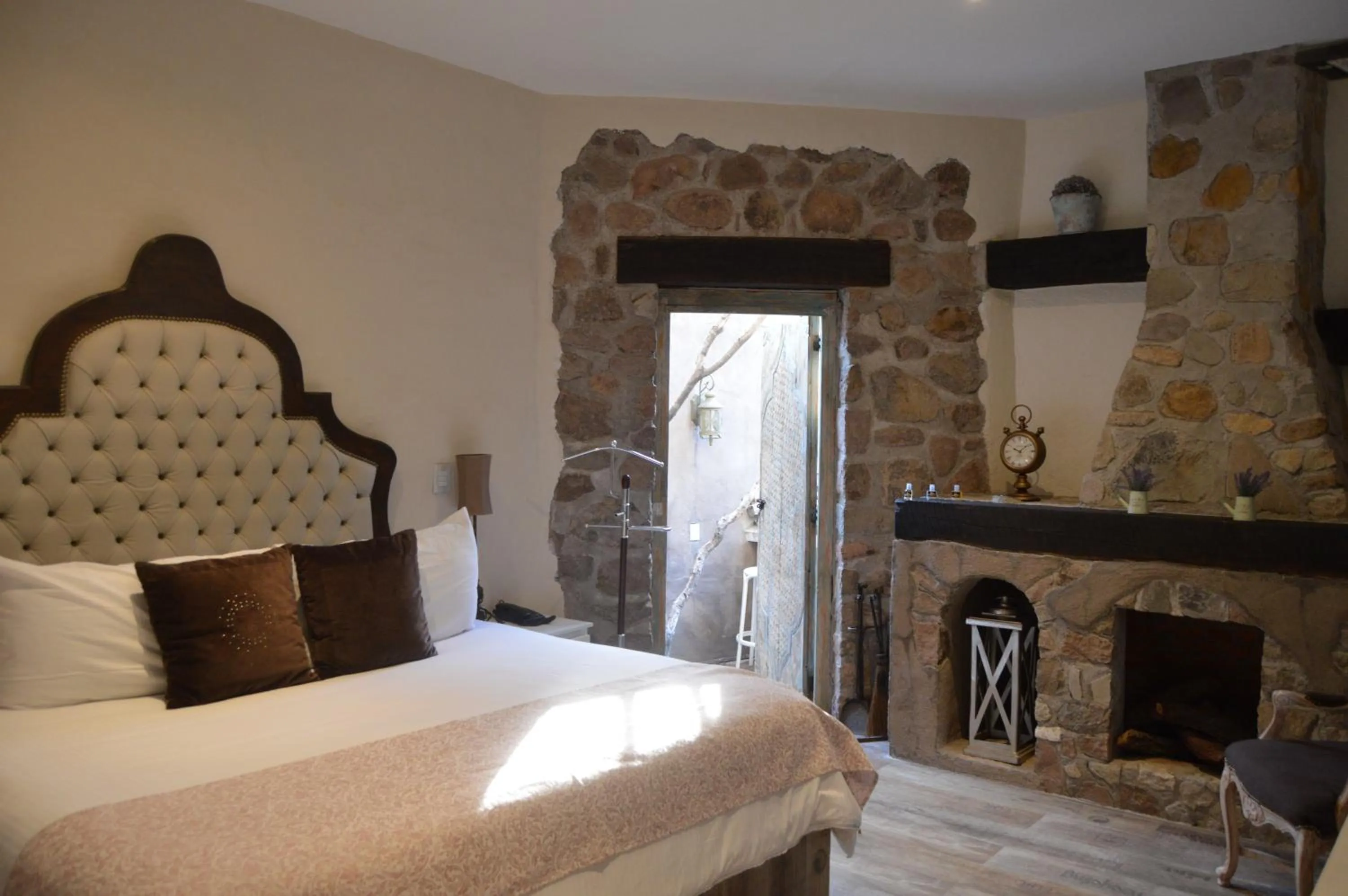 Bed in Hotel de Piedra