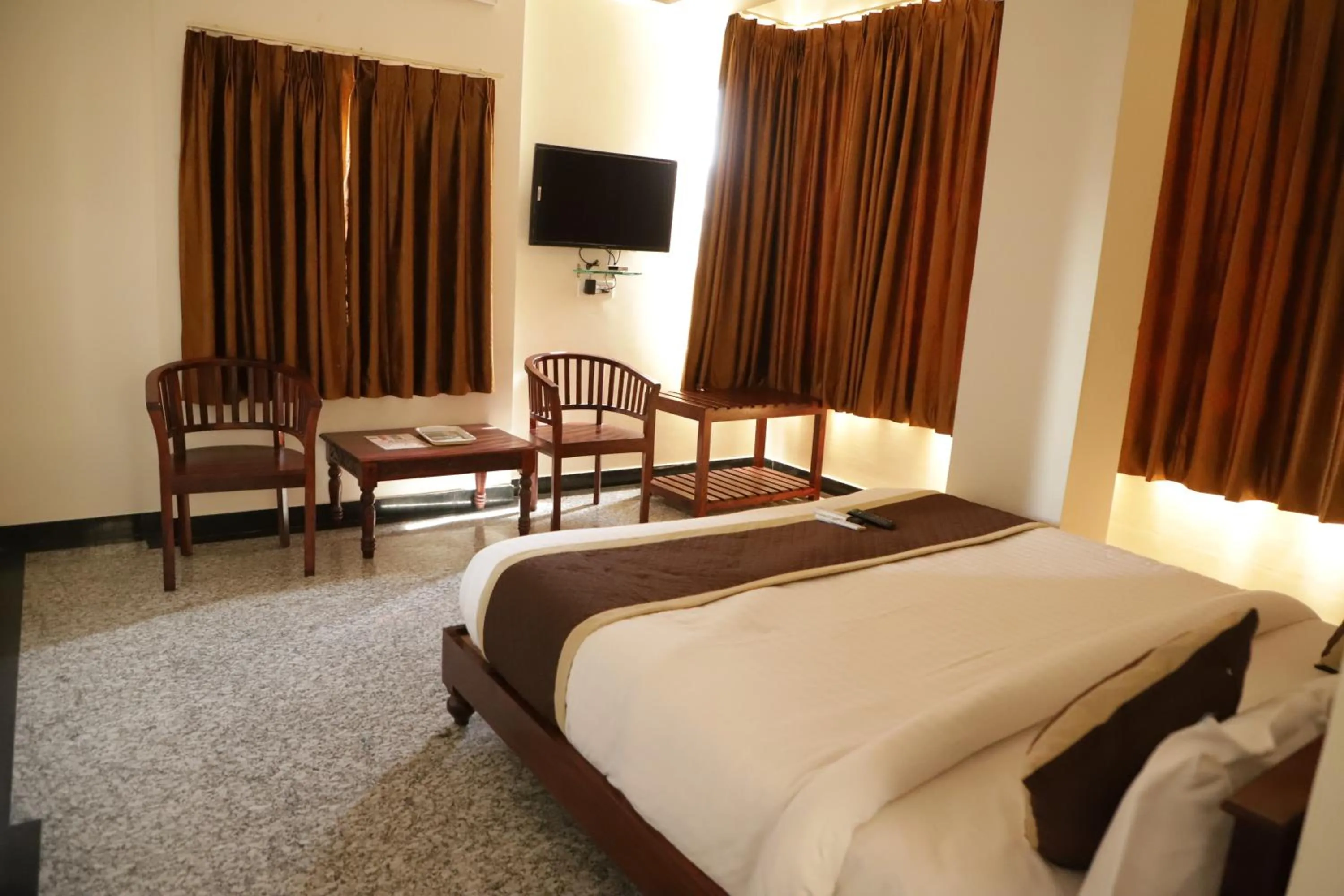 Bed in Teerth Palace Pushkar