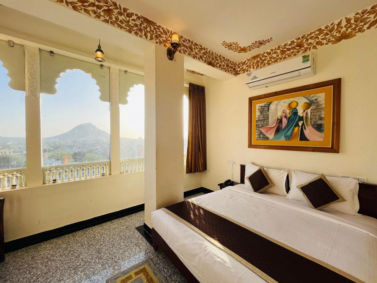 Mountain view, Bed in Teerth Palace Pushkar