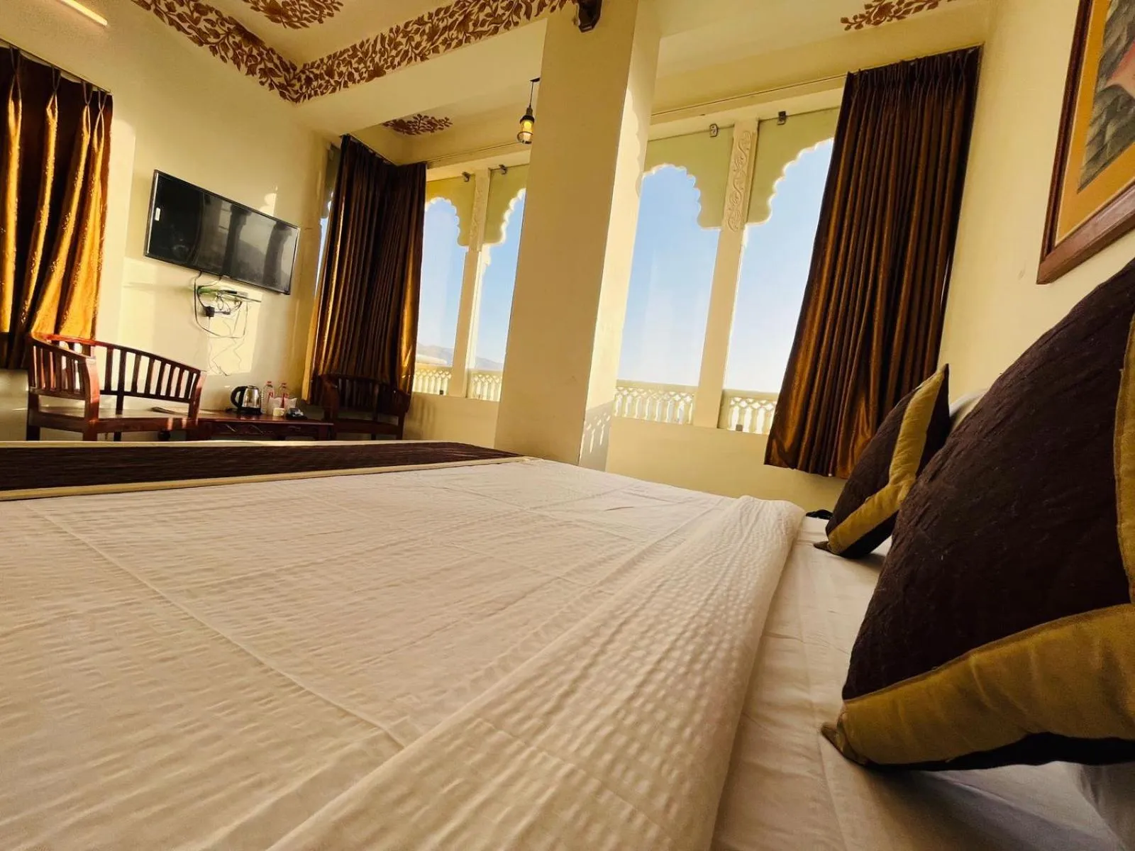 Bed in Teerth Palace Pushkar