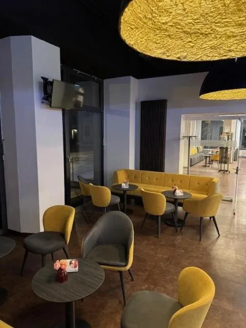 Restaurant/places to eat in DJH Jugendgästehaus Adolph Kolping