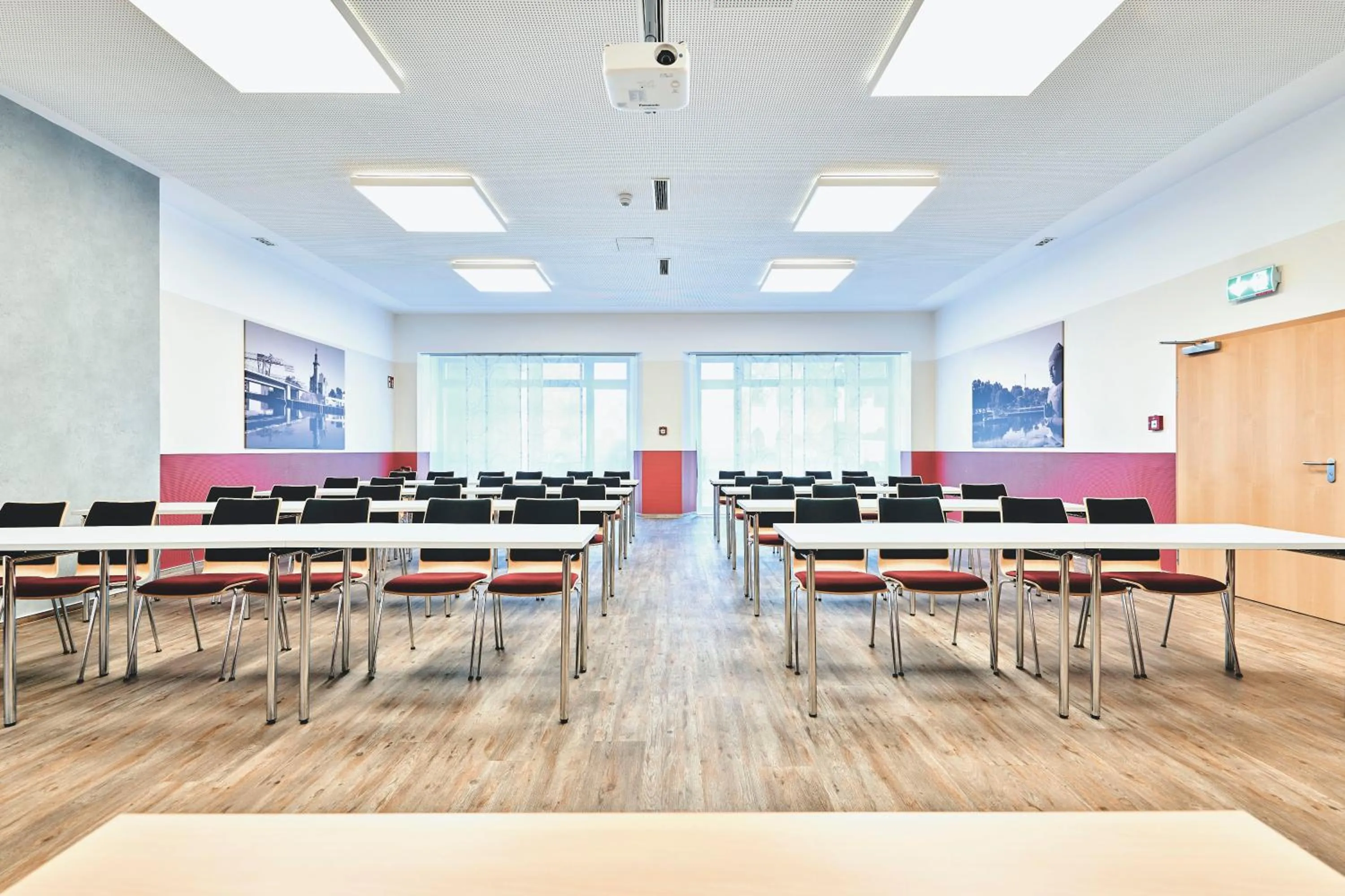 Meeting/conference room in DJH Jugendgästehaus Adolph Kolping