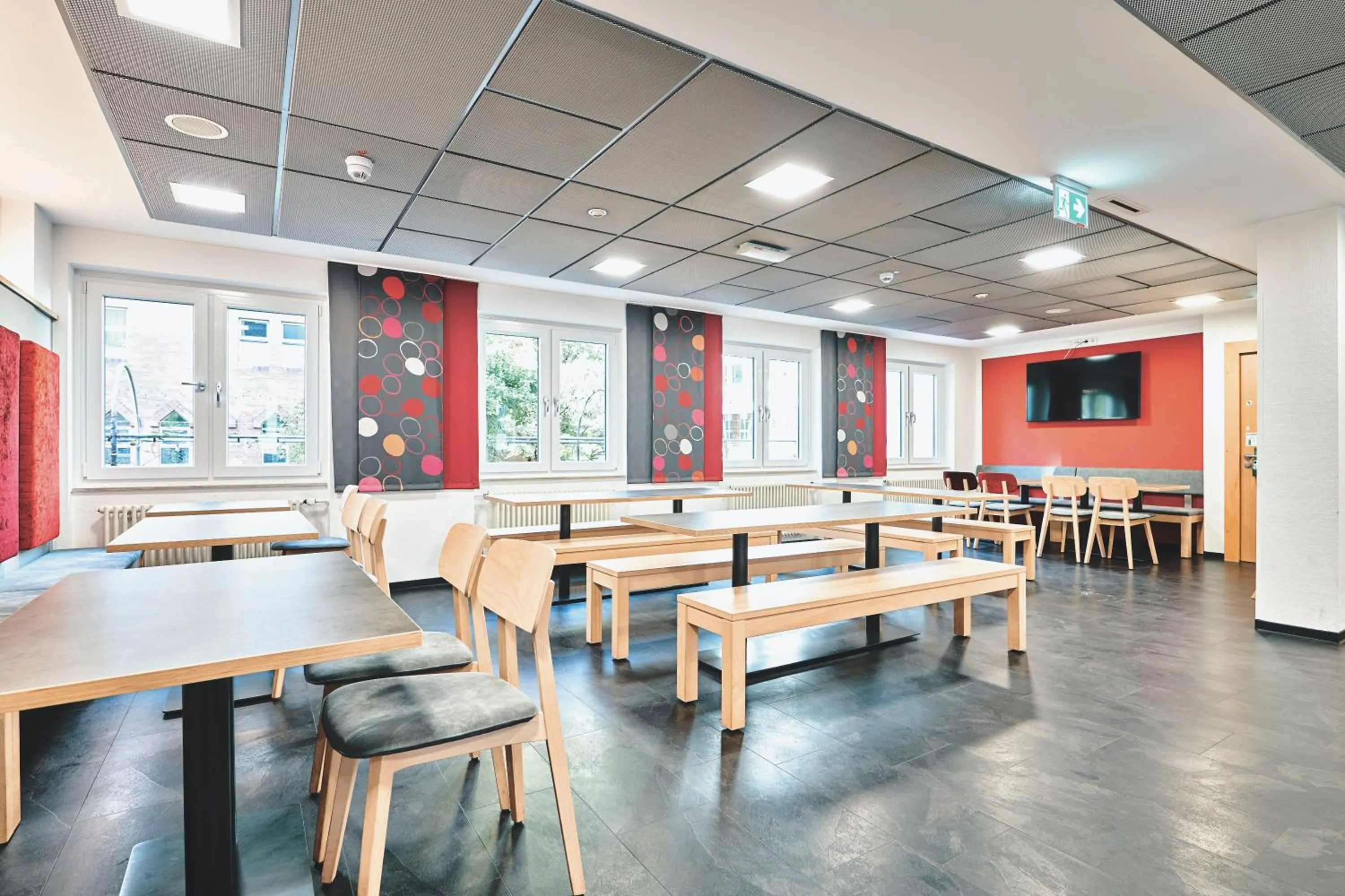 Food and drinks in DJH Jugendgästehaus Adolph Kolping