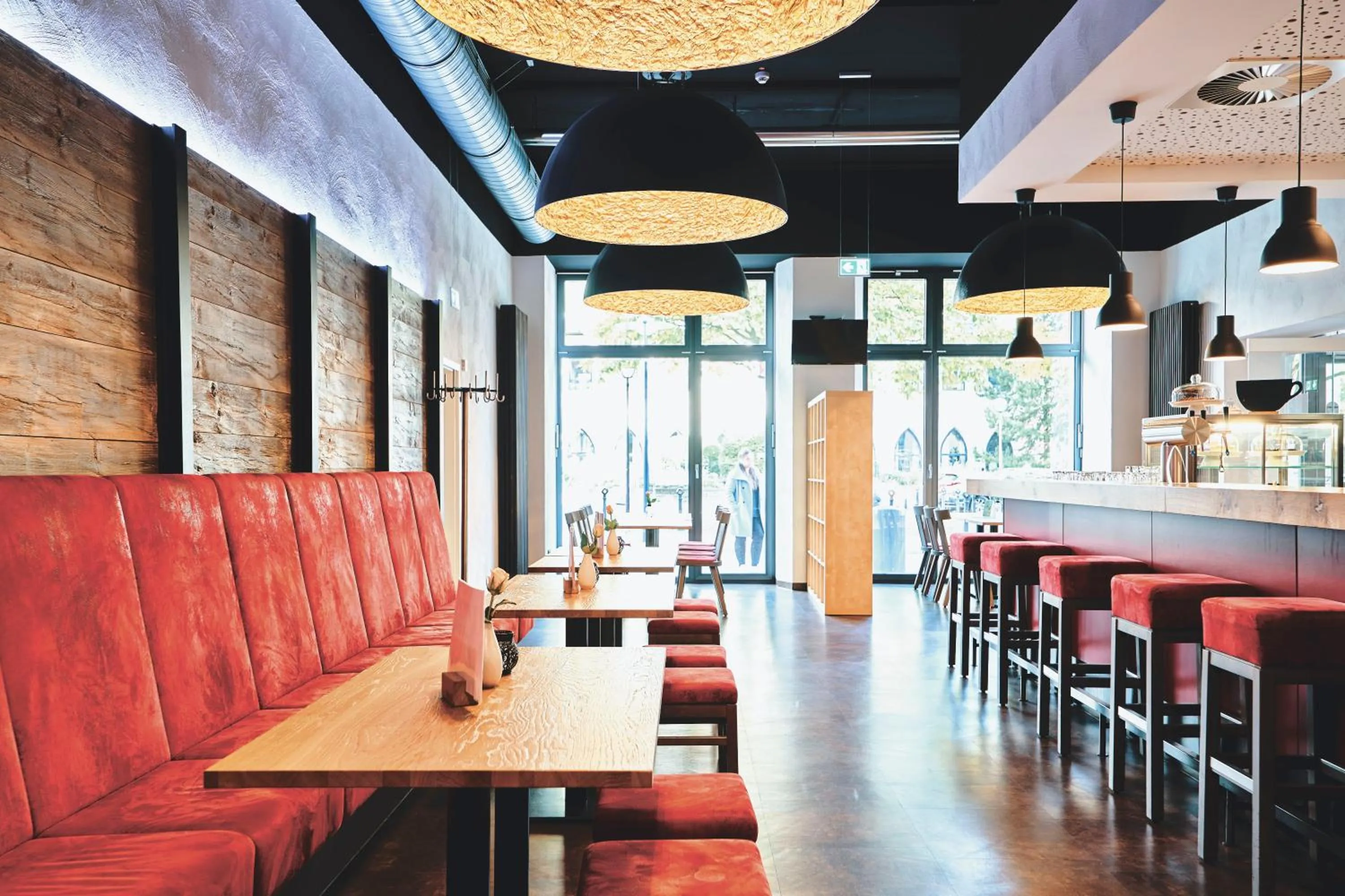 Restaurant/places to eat in DJH Jugendgästehaus Adolph Kolping