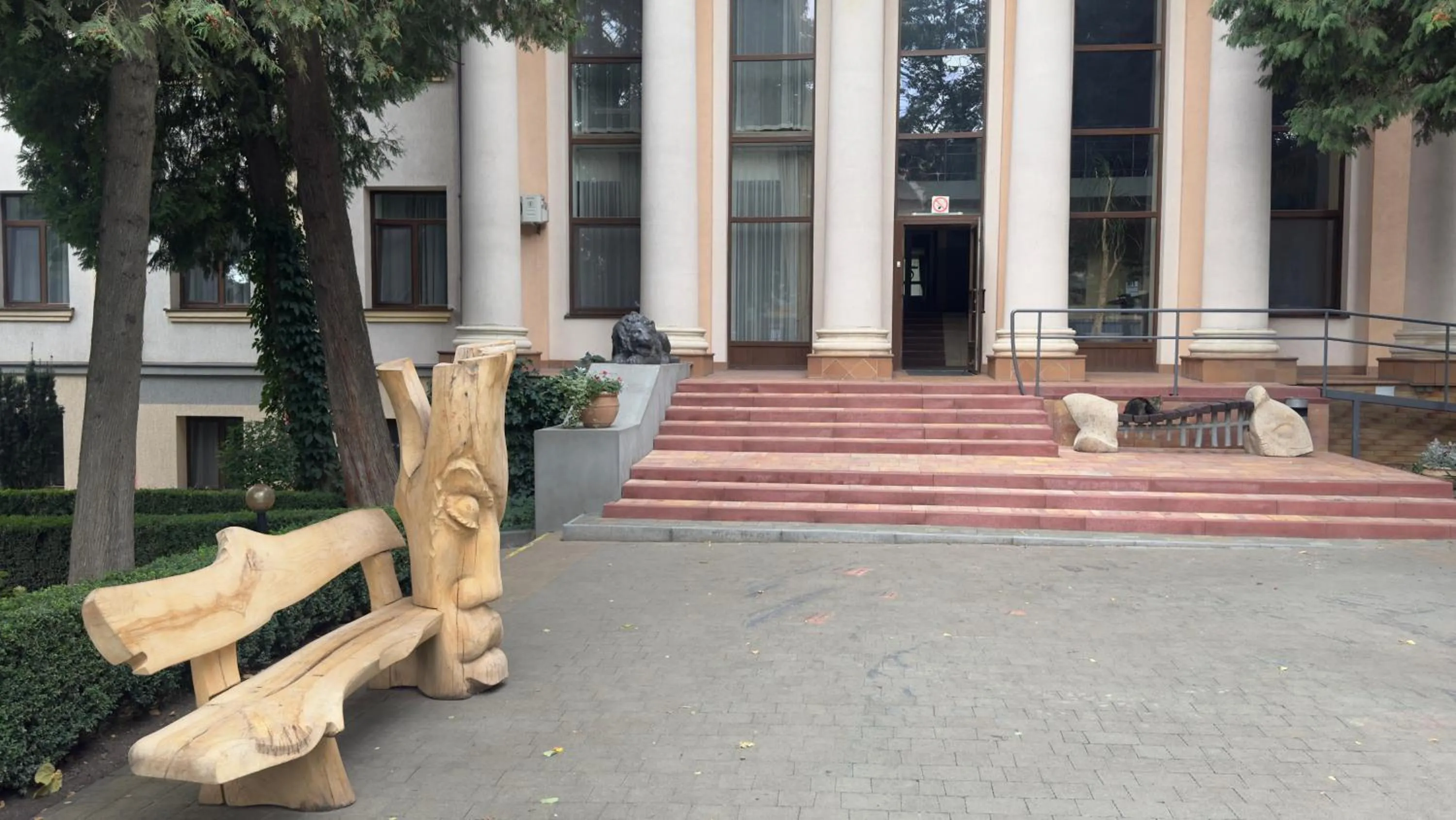 Facade/entrance in Gala Hotel