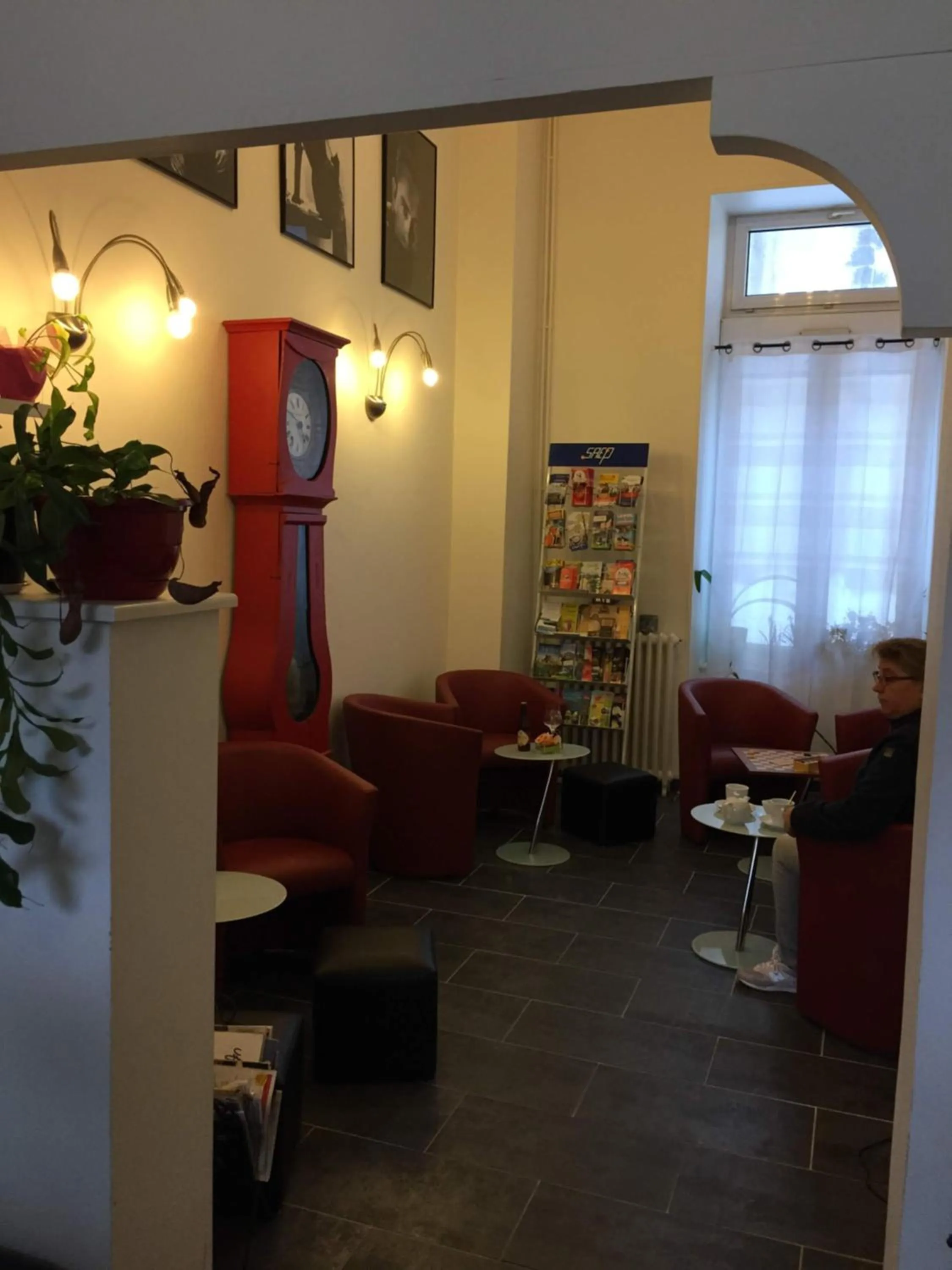 Living room in Hôtel de Londres