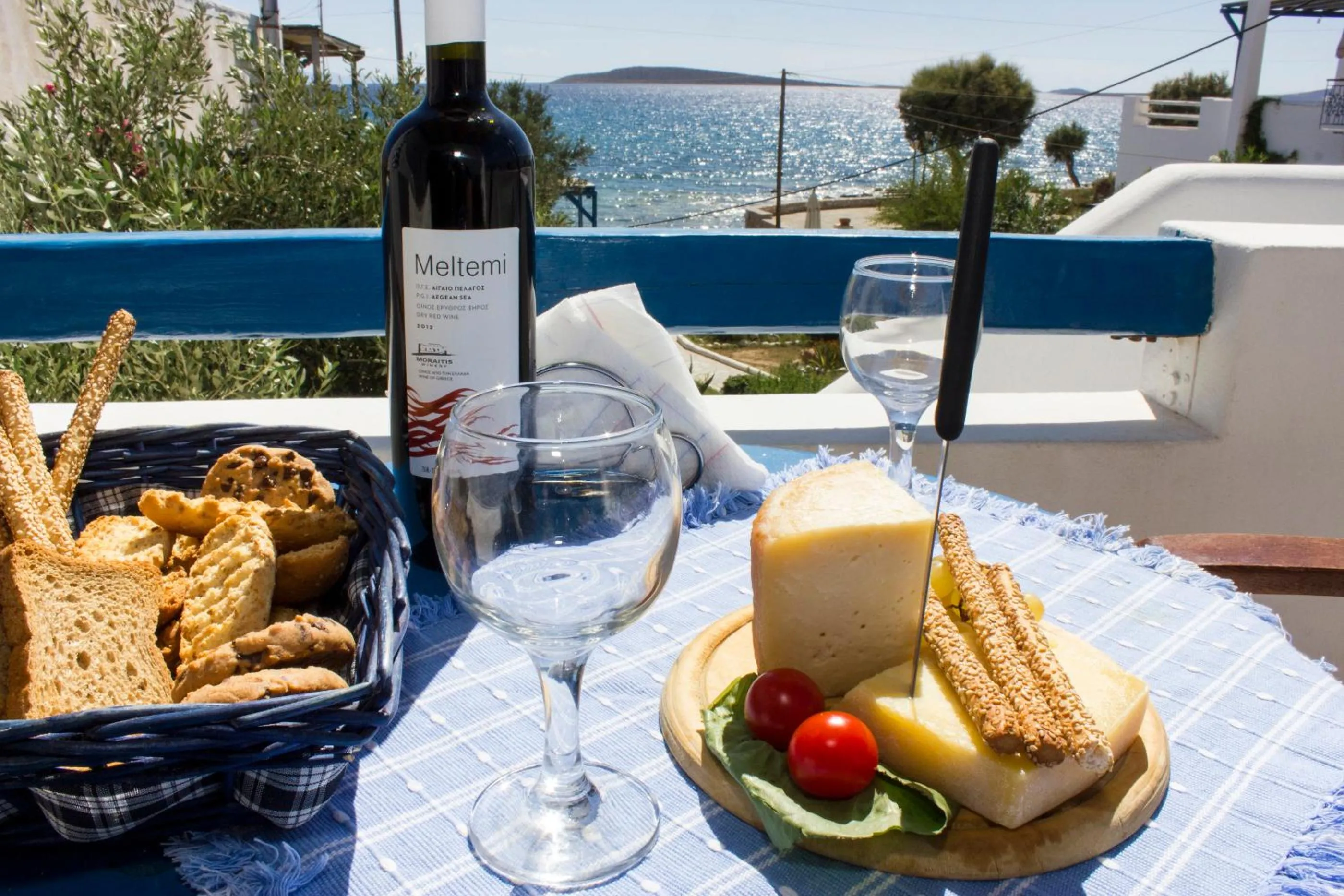Day in George's beach studios Aliki Paros