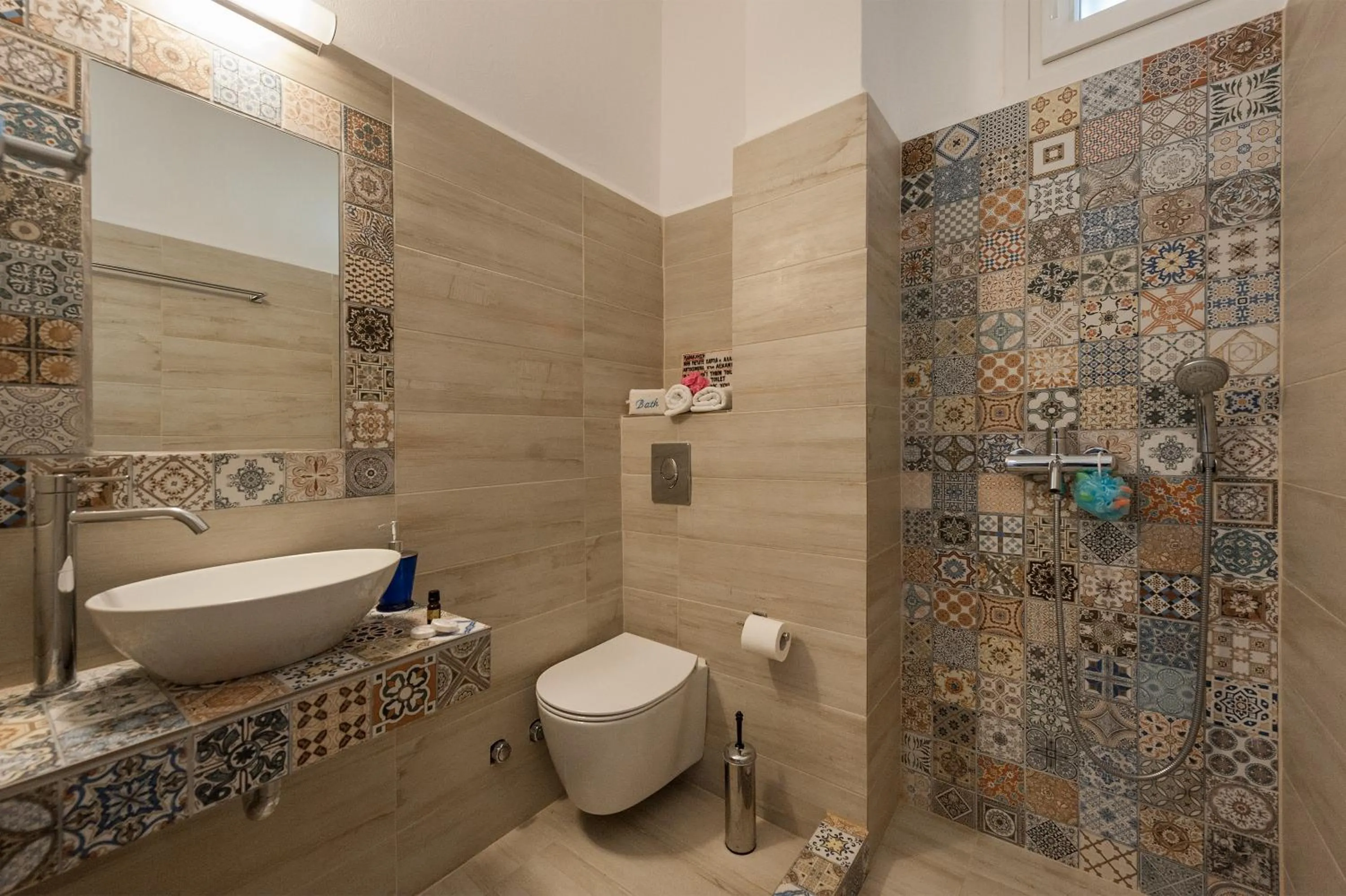 Bathroom in George's beach studios Aliki Paros