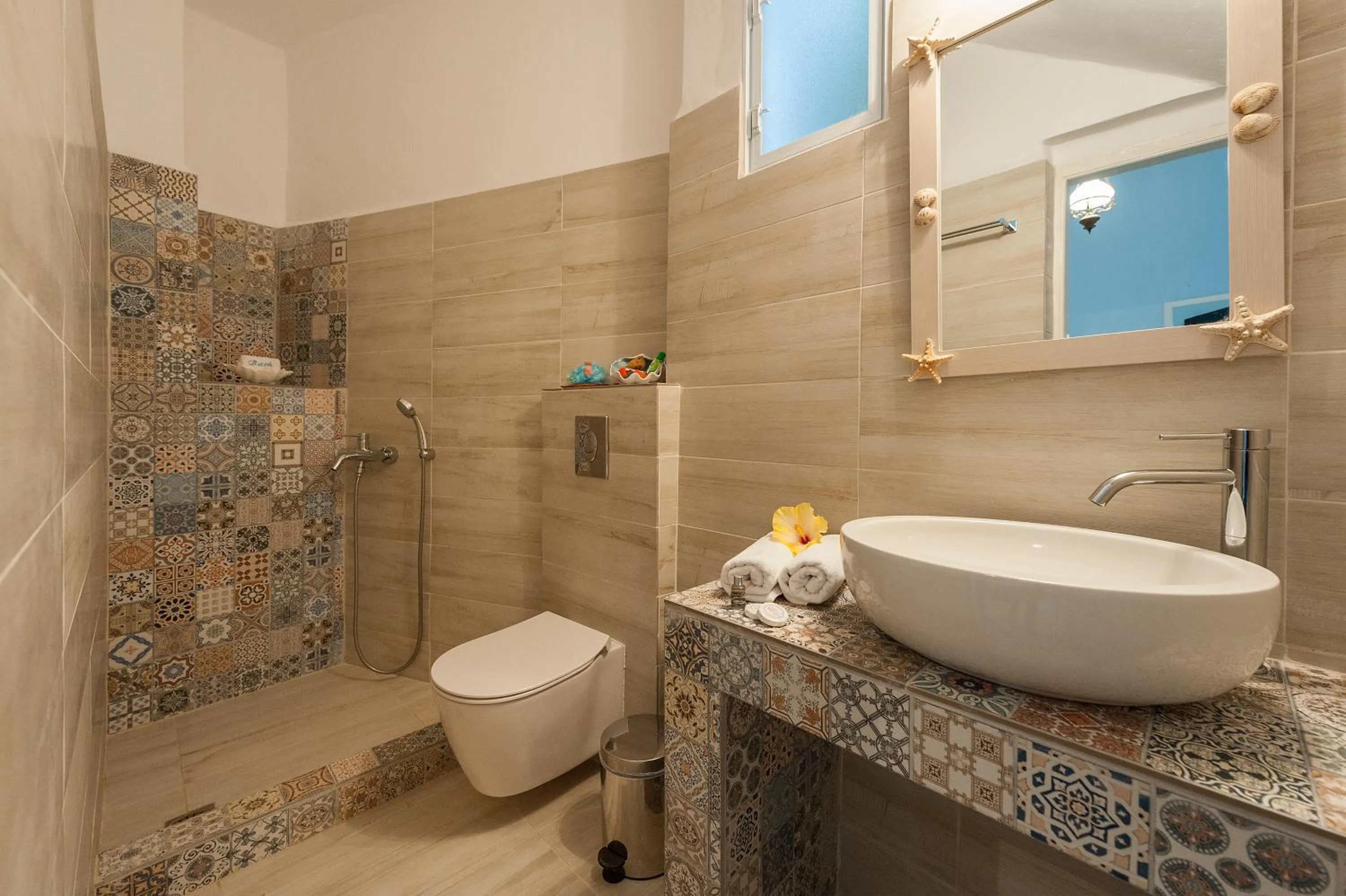 Bathroom in George's beach studios Aliki Paros