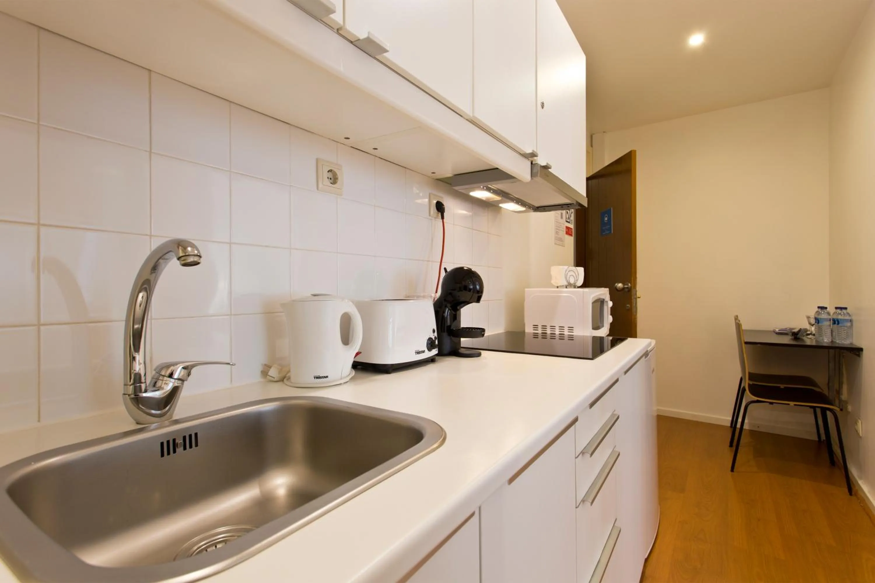 Kitchen or kitchenette in Home @ Porto Clérigos Apartment