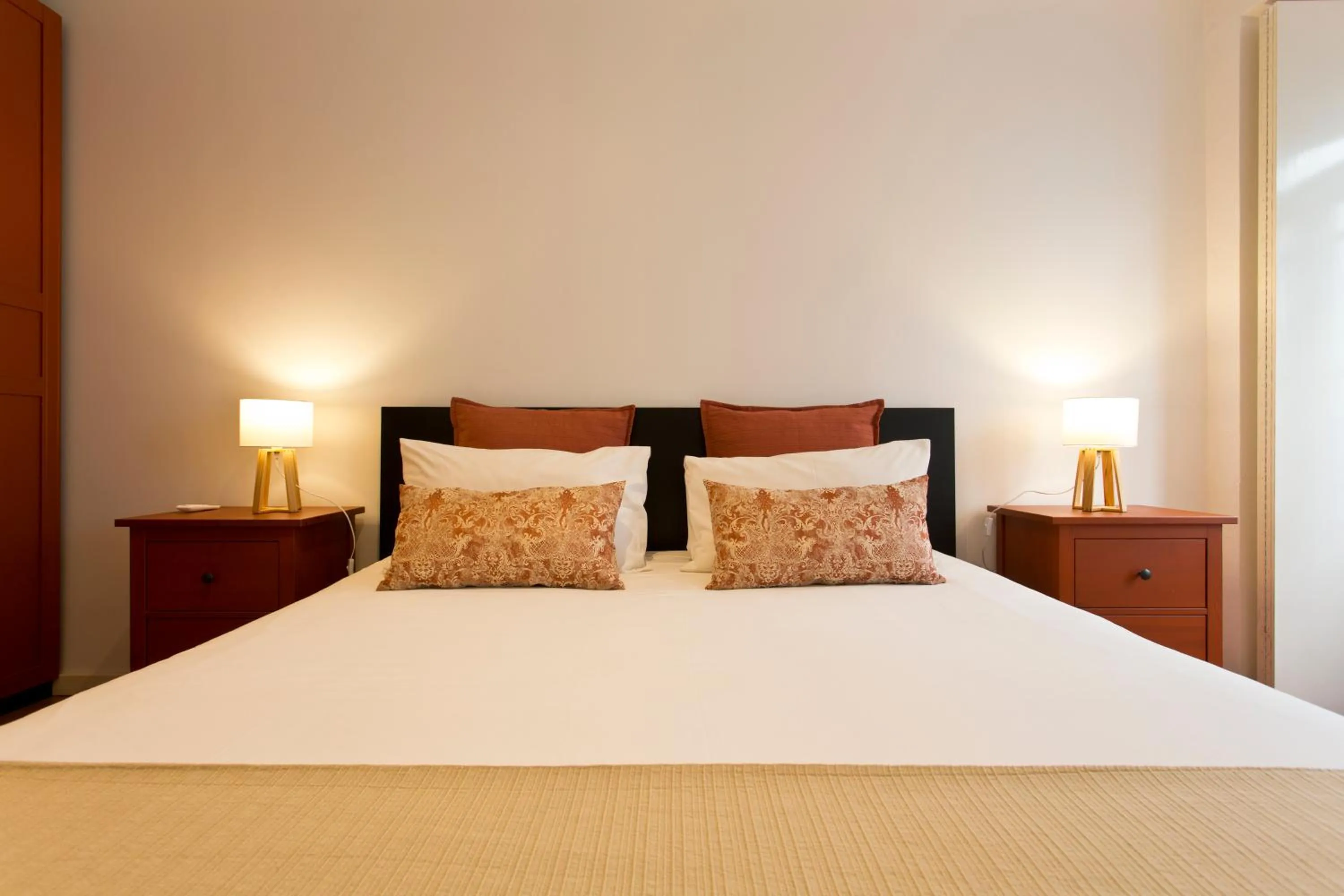 Bedroom, Bed in Home @ Porto Clérigos Apartment