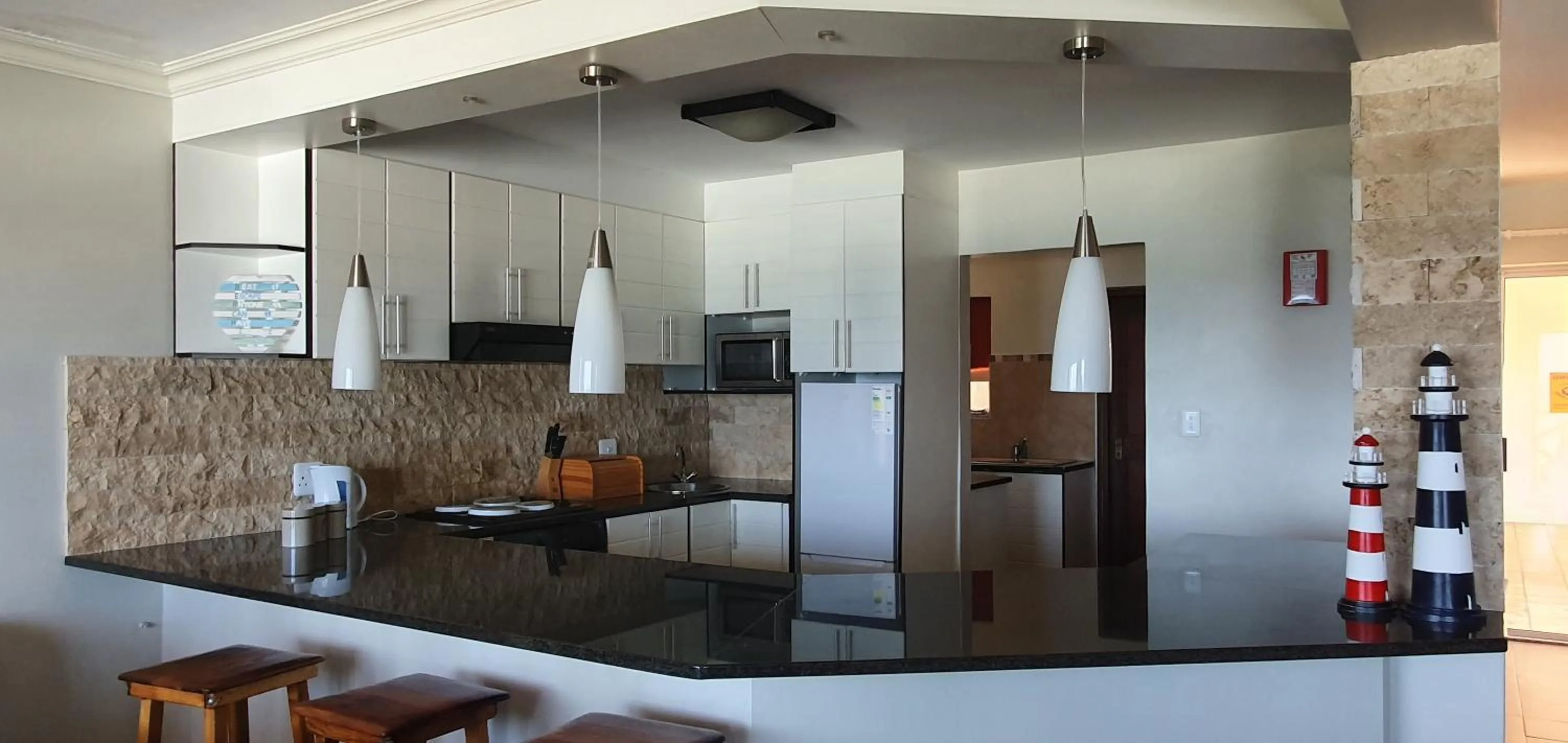 Kitchen or kitchenette in Brenton On The Rocks