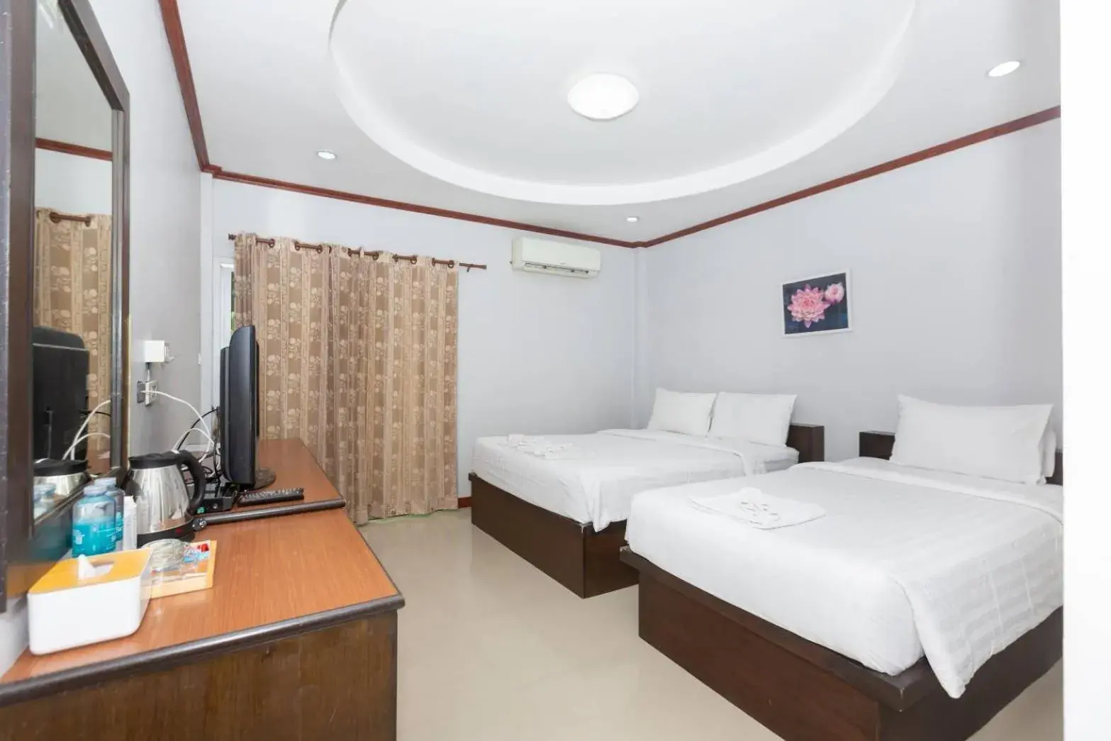 TV and multimedia, Bed in Sky View Resort Buriram TV and multimedia, Bed in Sky View Resort Buriram