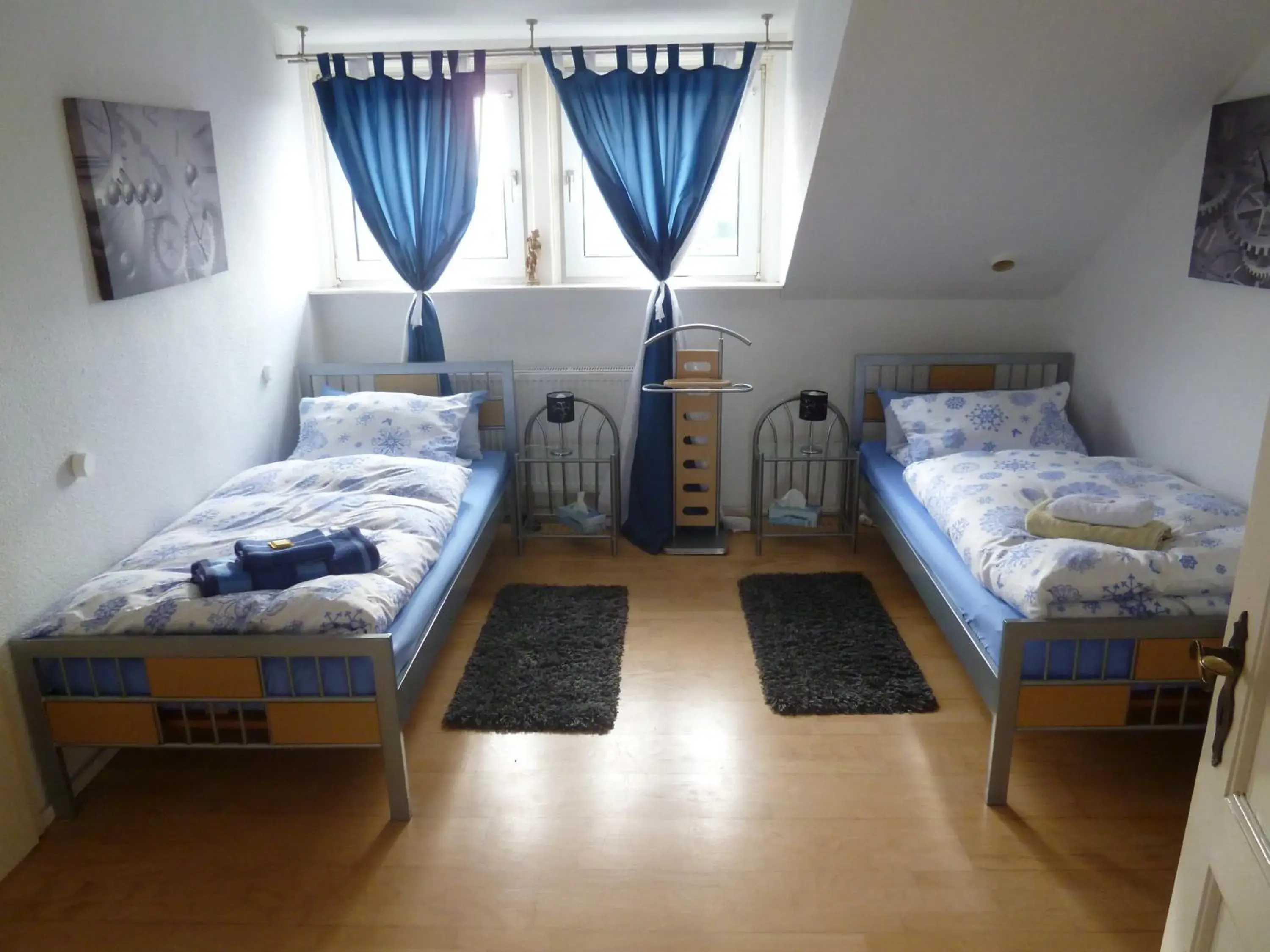 Two-Bedroom Apartment (4 Adults) - single occupancy in Airport Apartment Two-Bedroom Apartment (4 Adults) - single occupancy in Airport Apartment