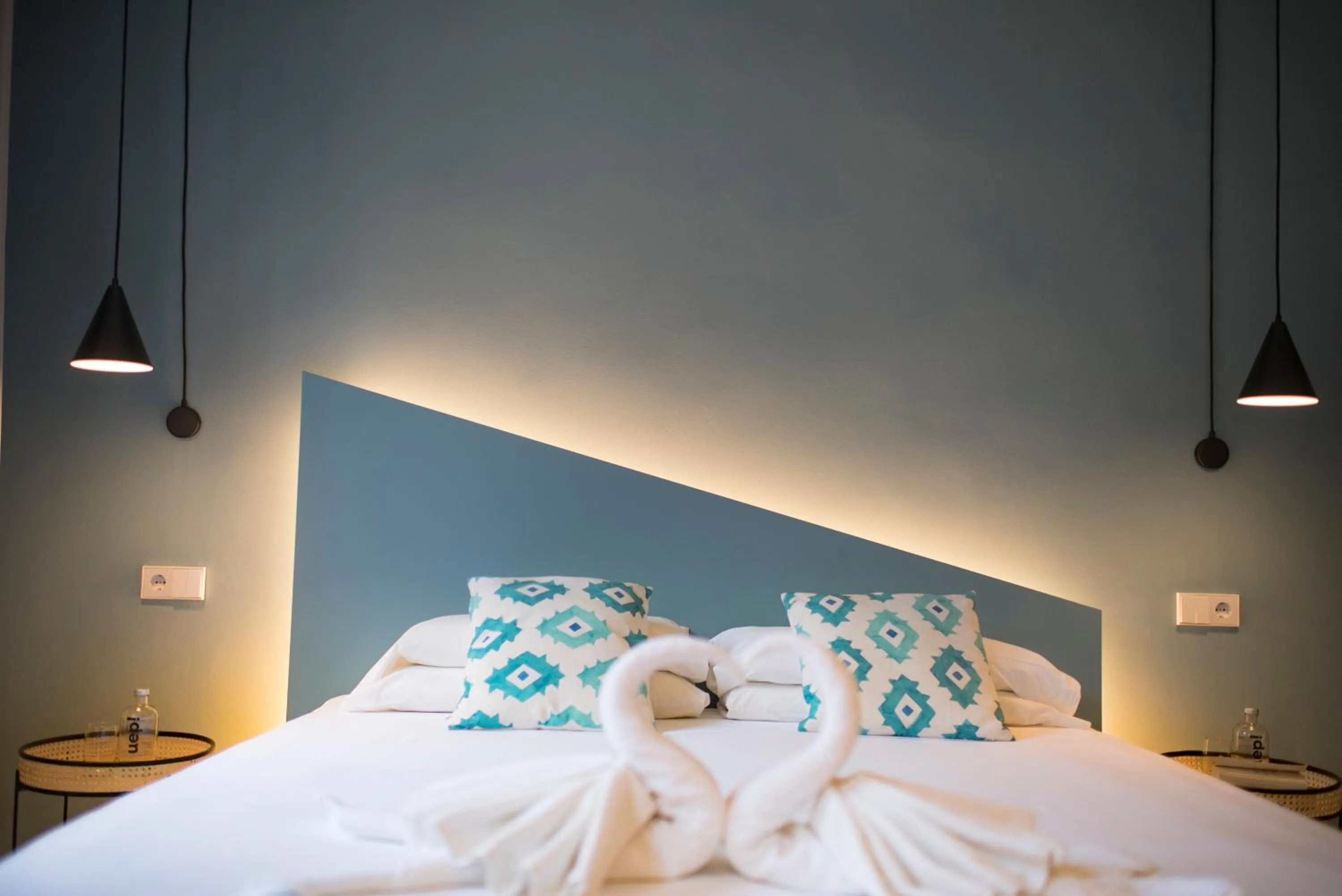 Bed in Apuntadores 8