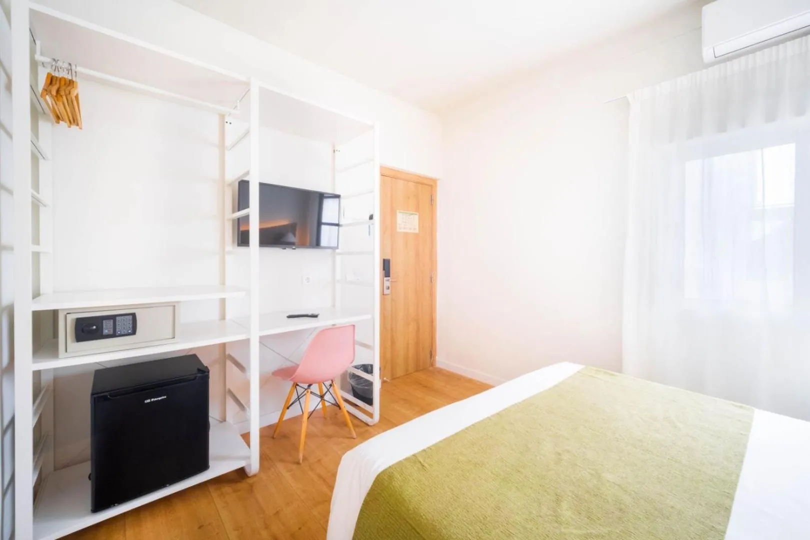 TV and multimedia, Bed in Apuntadores 8