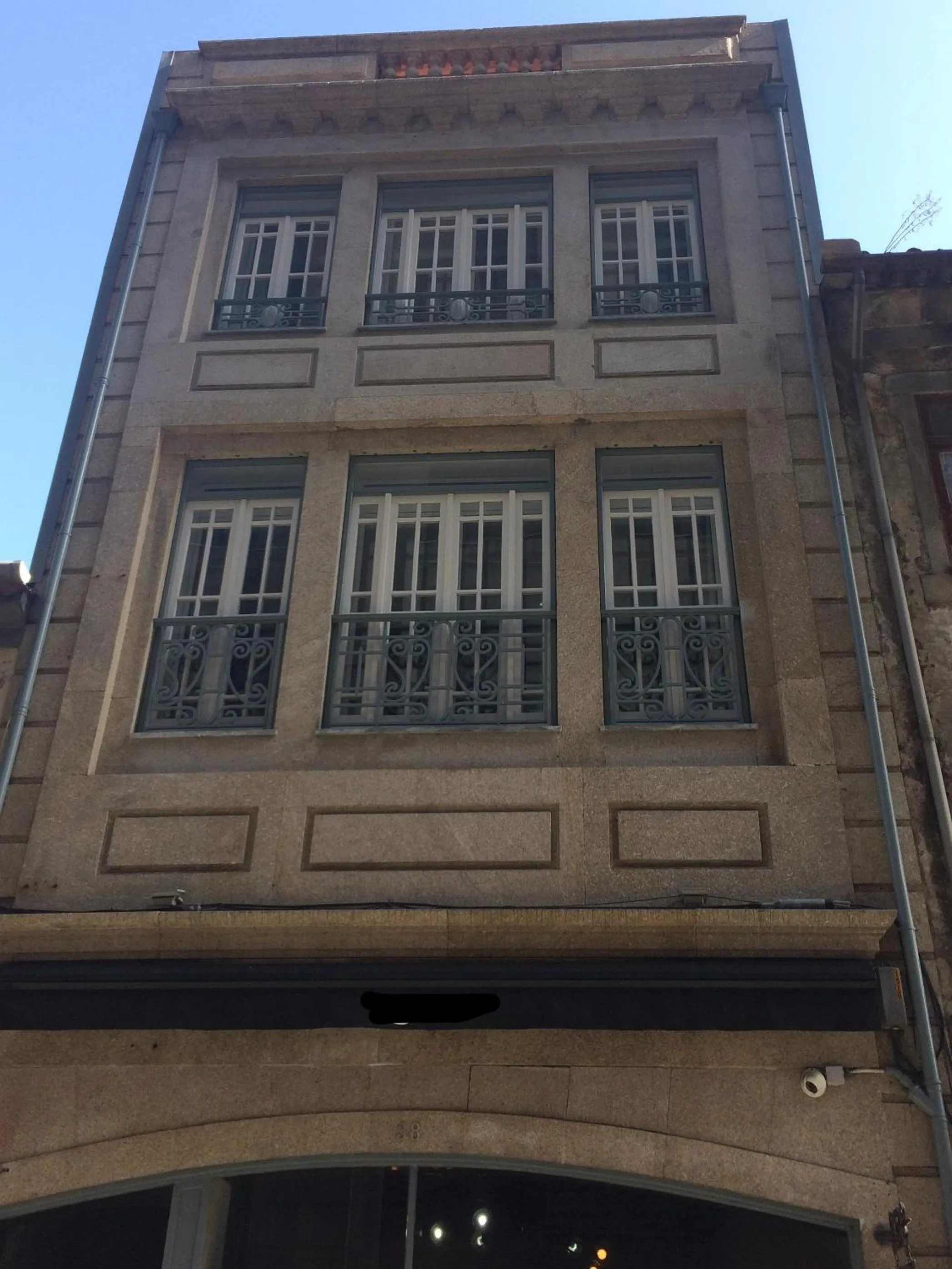 Facade/entrance in Be Oporto Apartments Clérigos