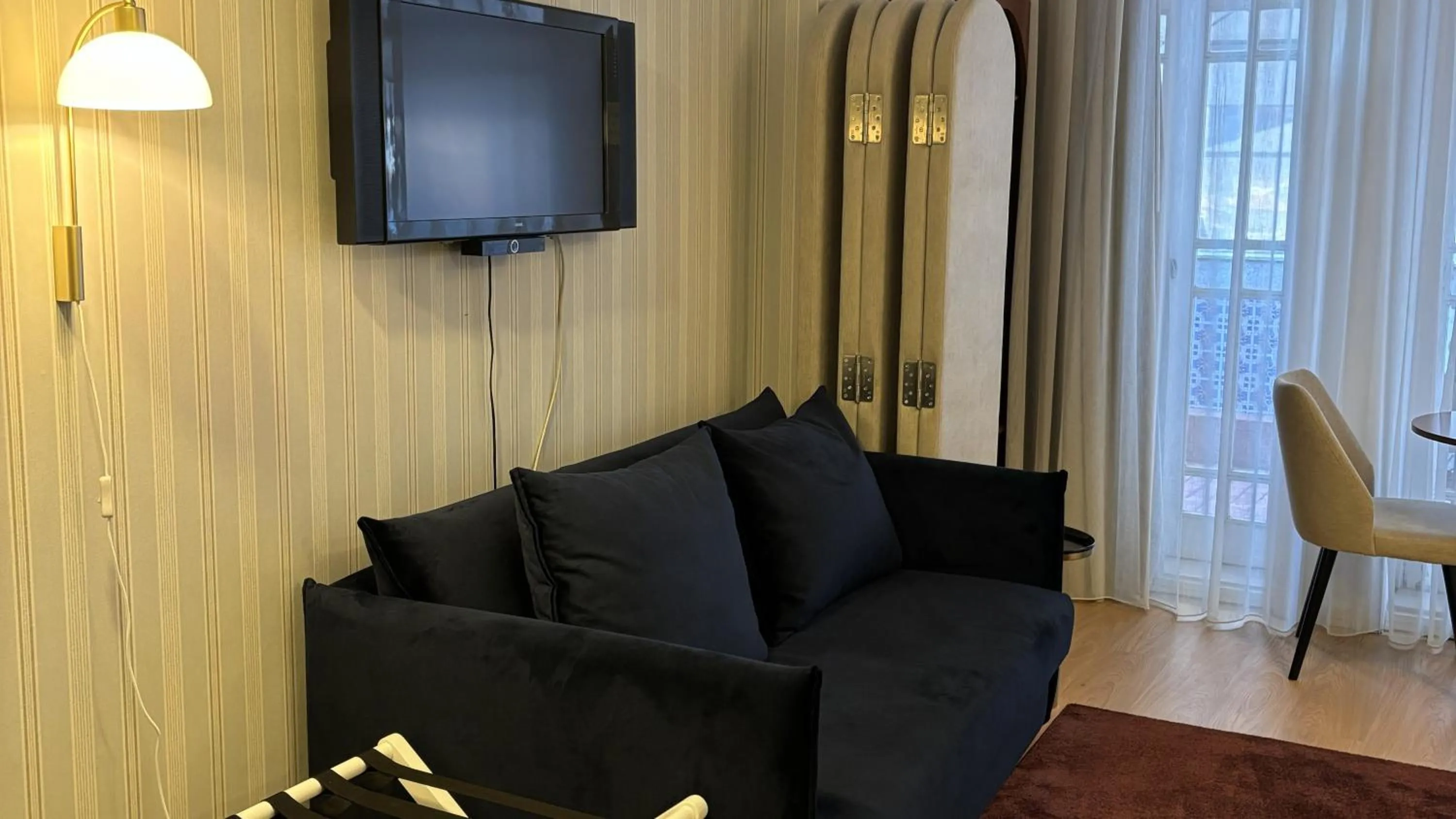 TV and multimedia in Be Oporto Apartments Clérigos