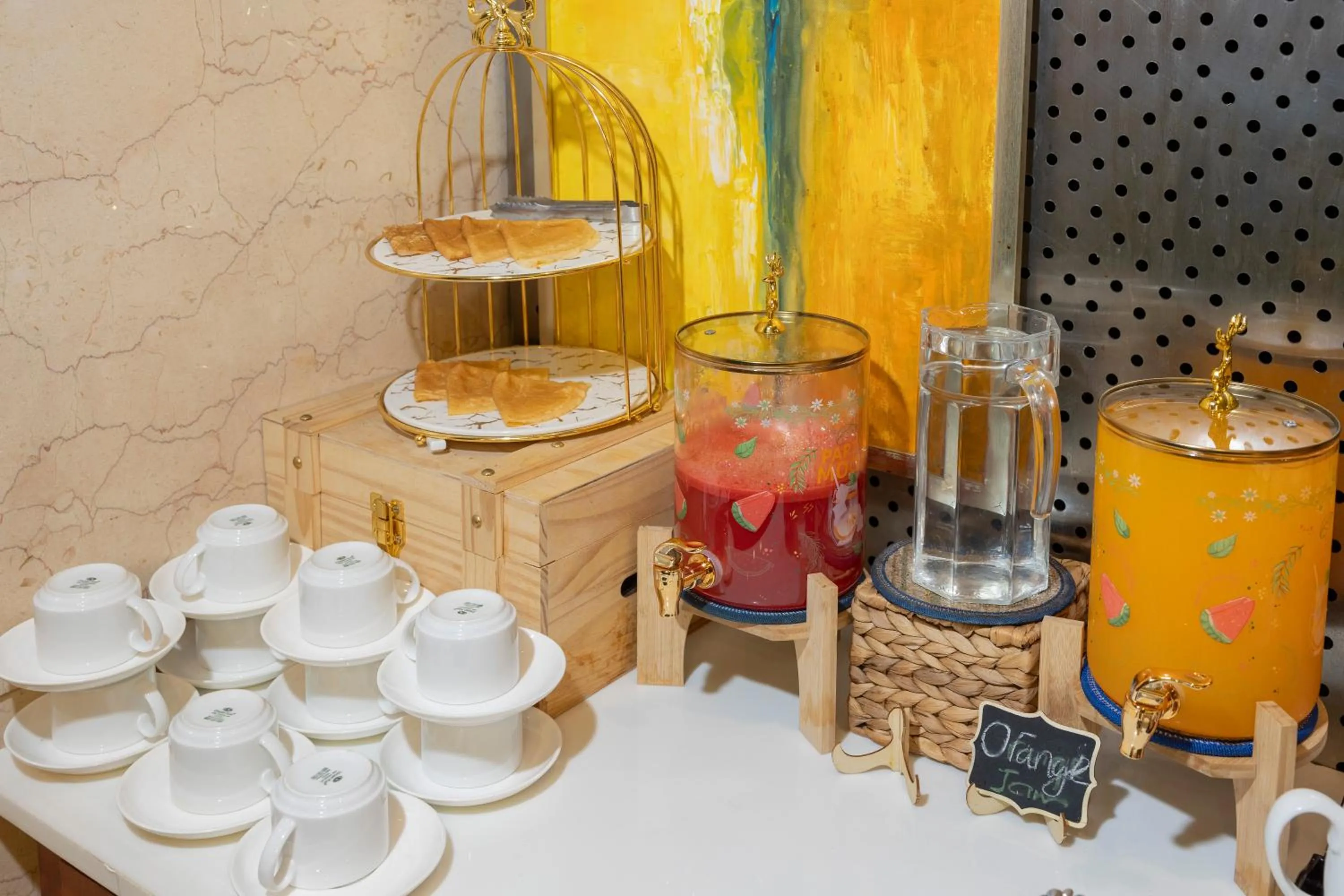 Drinks in White Lotus Hotel Saigon